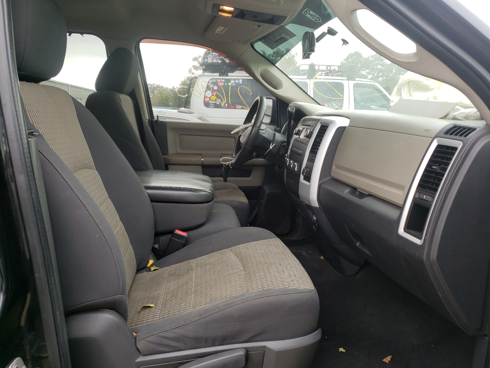Photo 5 from auction – 2009 DODGE RAM 1500 with VIN 1D3HV18P89S781547