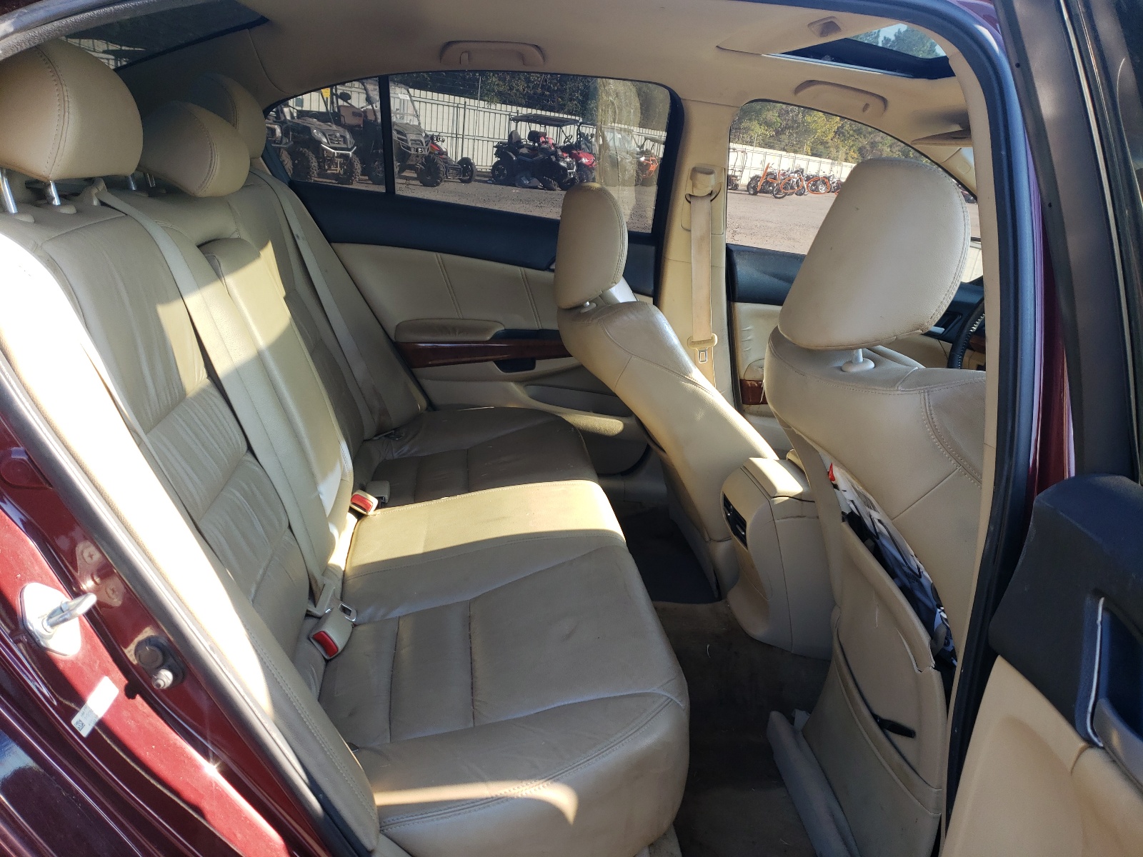 Photo 6 from auction – 2012 HONDA ACCORD EXL with VIN 1HGCP2F8XCA219730