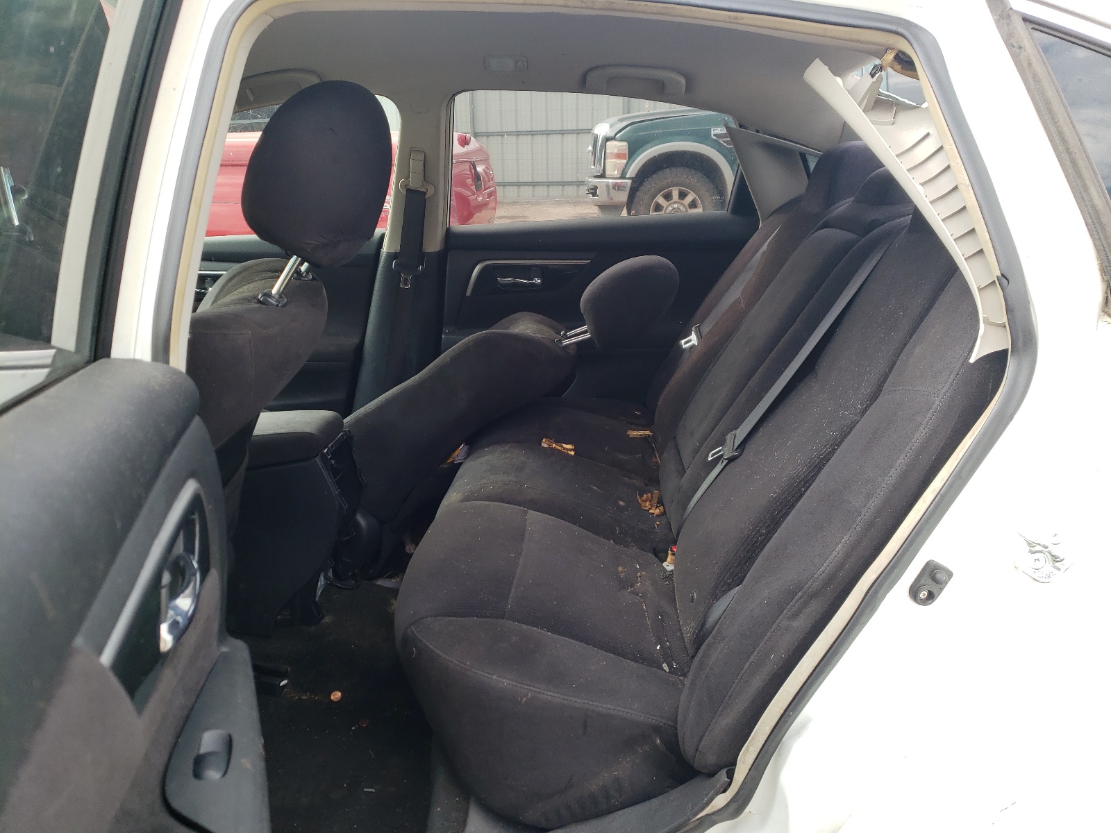 Photo 6 from auction – 2013 NISSAN ALTIMA 2.5 with VIN 1N4AL3AP3DN466903