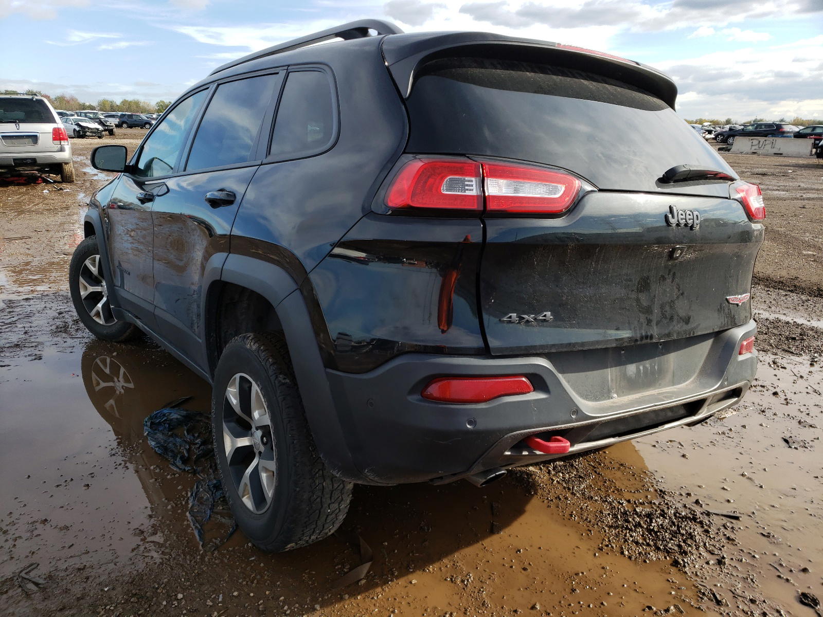 Photo 3 from auction – 2015 JEEP CHEROKEE T with VIN 1C4PJMBS0FW687990