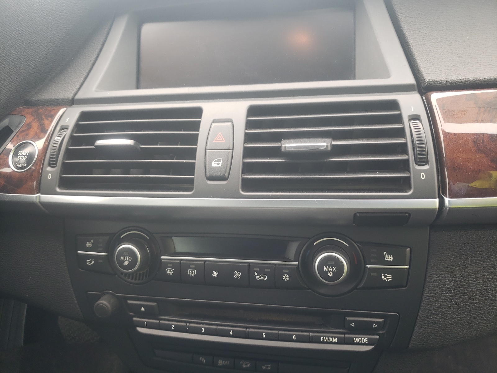 Photo 9 from auction – 2012 BMW X5 XDRIVE3 with VIN 5UXZW0C50CL666712