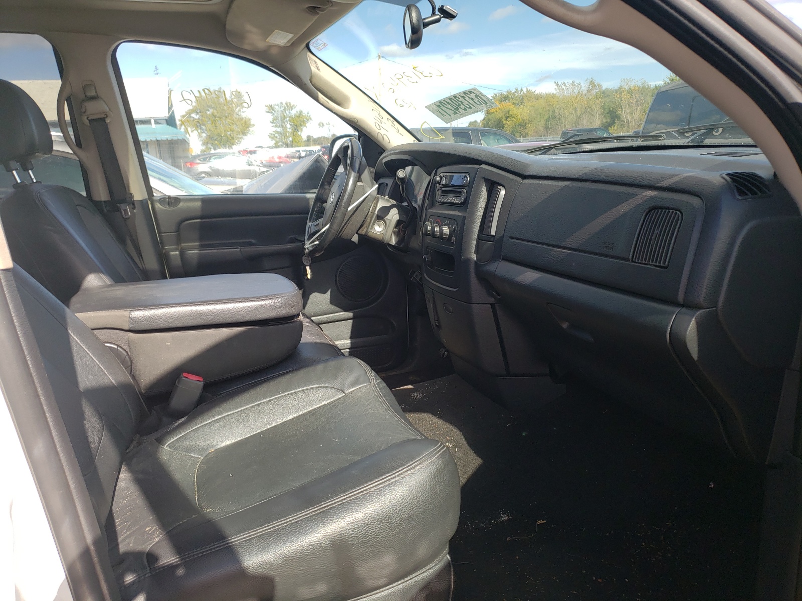 Photo 5 from auction – 2005 DODGE RAM 1500 S with VIN 1D7HU18D75S319322