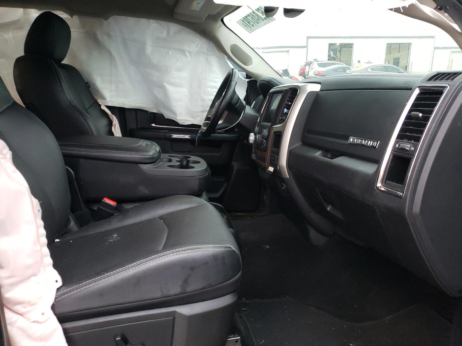 Photo 5 from auction – 2017 RAM 1500 with VIN 1C6RR7NT1HS667840