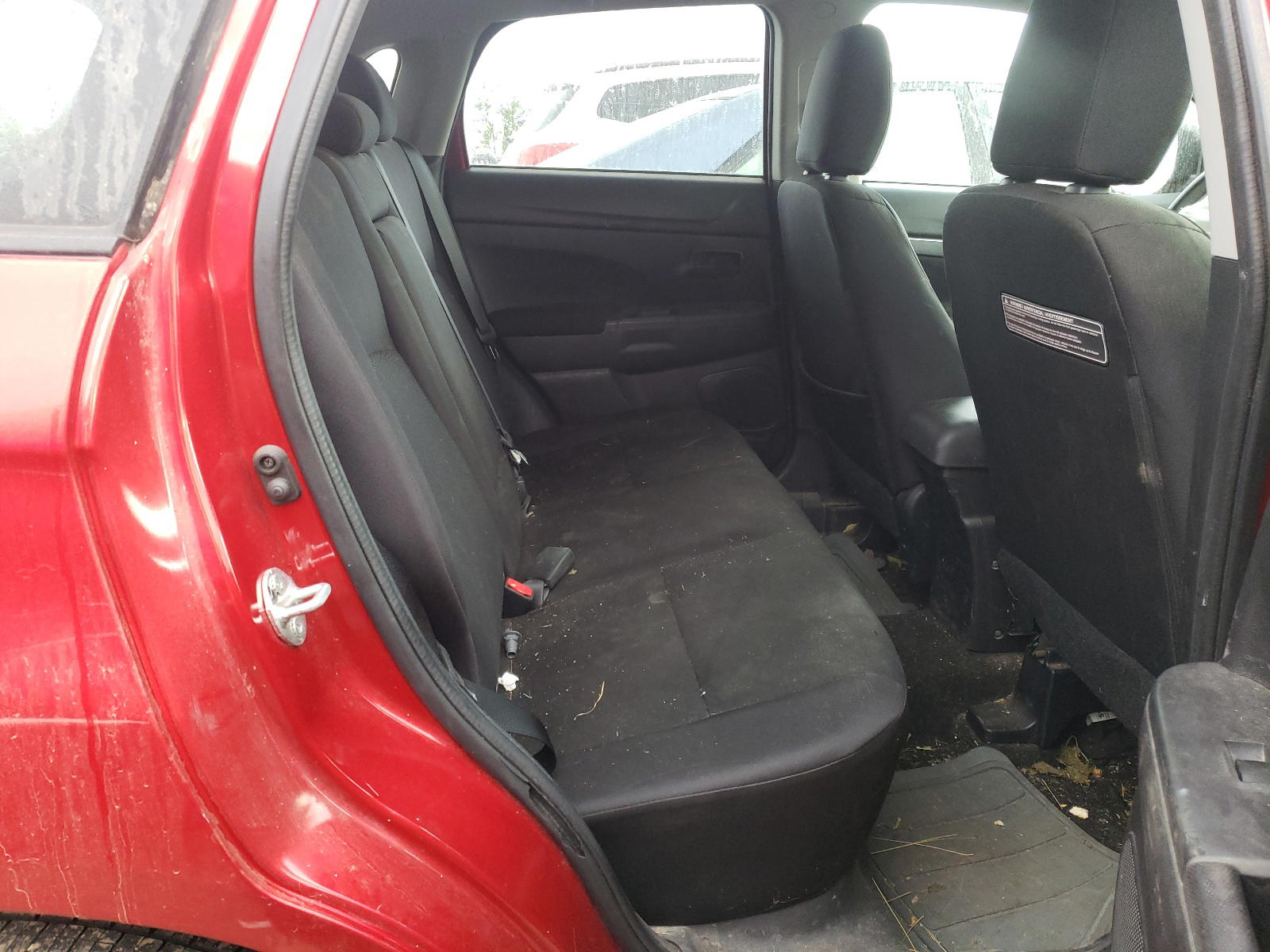 Photo 6 from auction – 2015 MITSUBISHI OUTLANDER with VIN 4A4AR3AU0FE028835