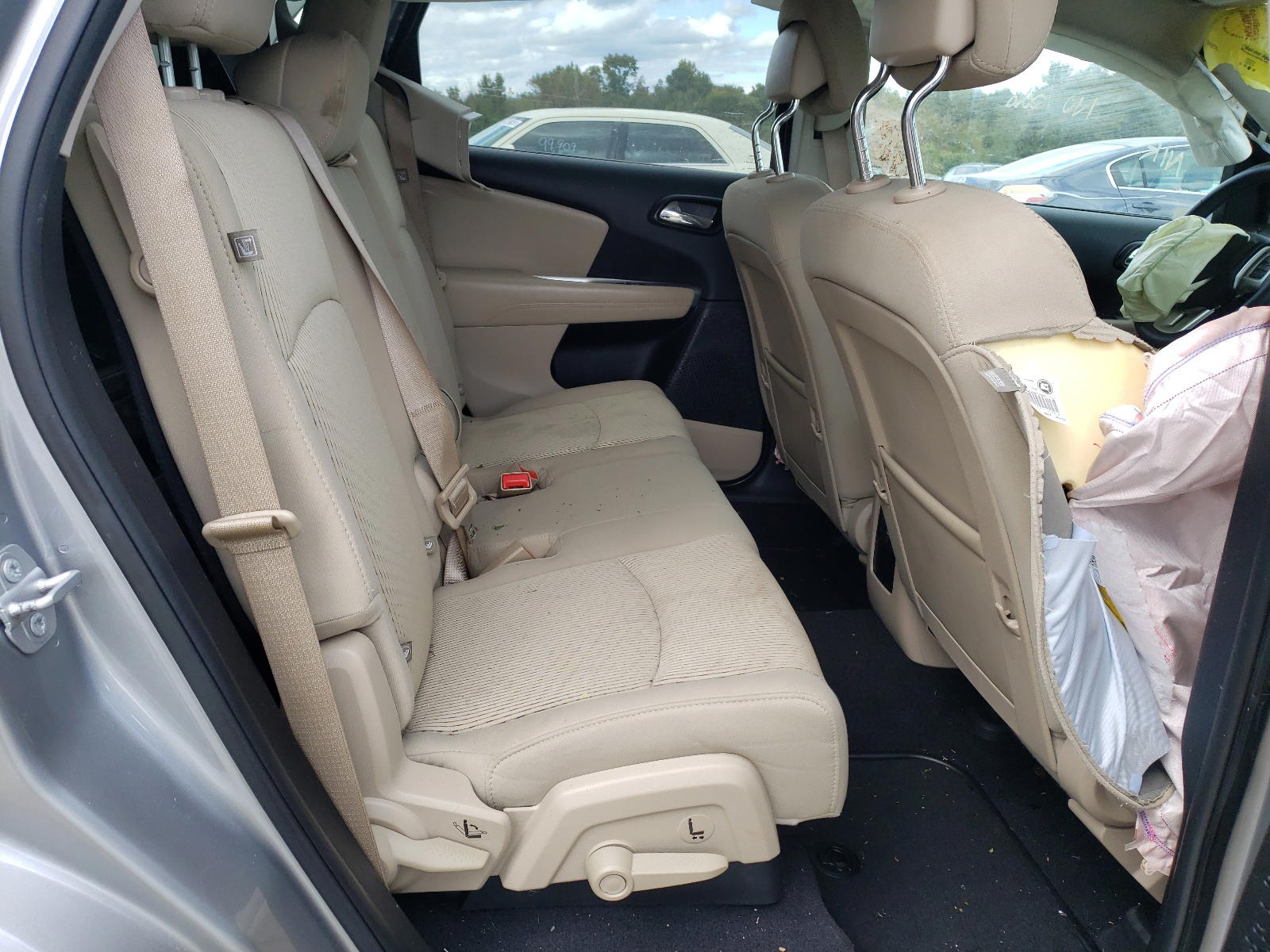 Photo 6 from auction – 2019 DODGE JOURNEY SE with VIN 3C4PDCBB1KT701350