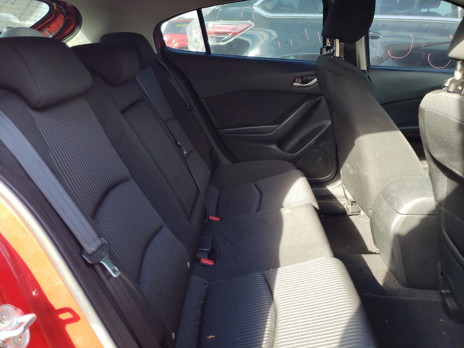 Photo 6 from auction – 2015 MAZDA 3 TOURING with VIN JM1BM1L78F1237320