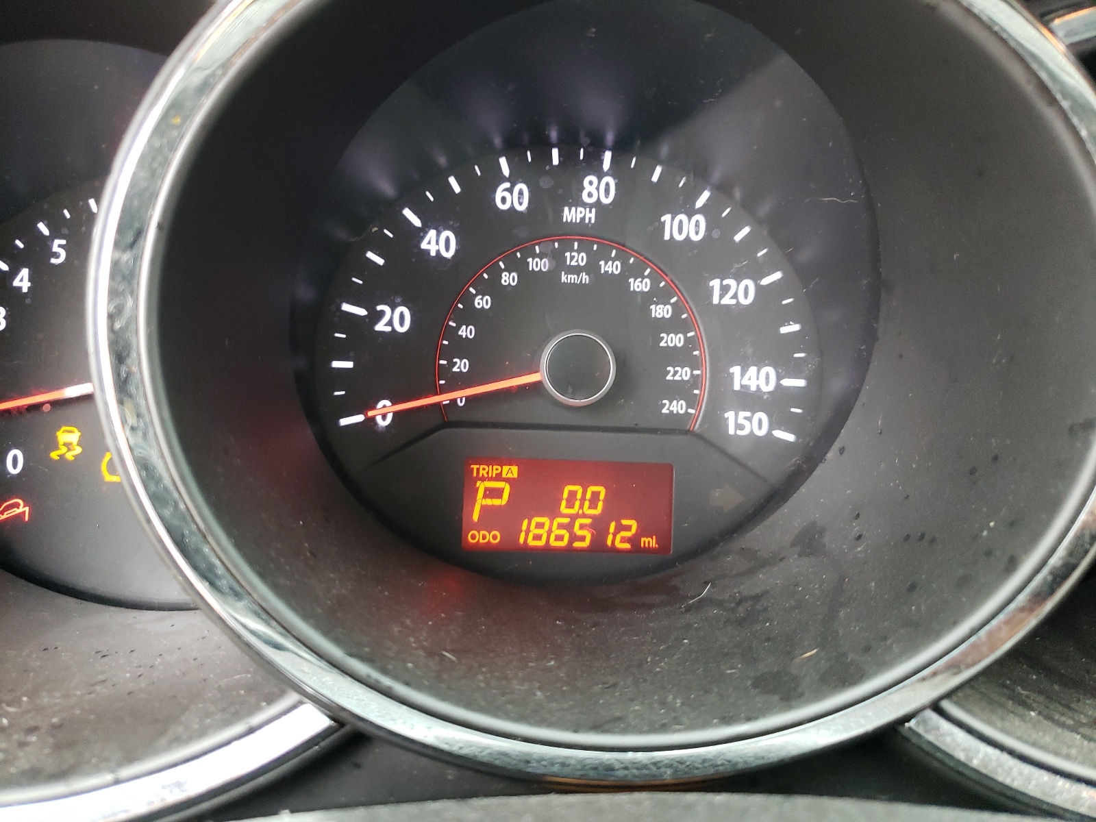 Photo 8 from auction – 2012 KIA SORENTO BA with VIN 5XYKT4A61CG259900
