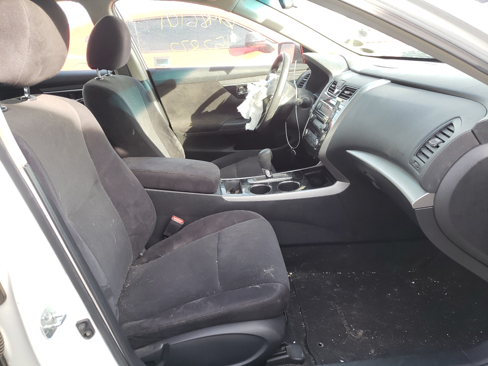 Photo 5 from auction – 2013 NISSAN ALTIMA 2.5 with VIN 1N4AL3AP5DC148776