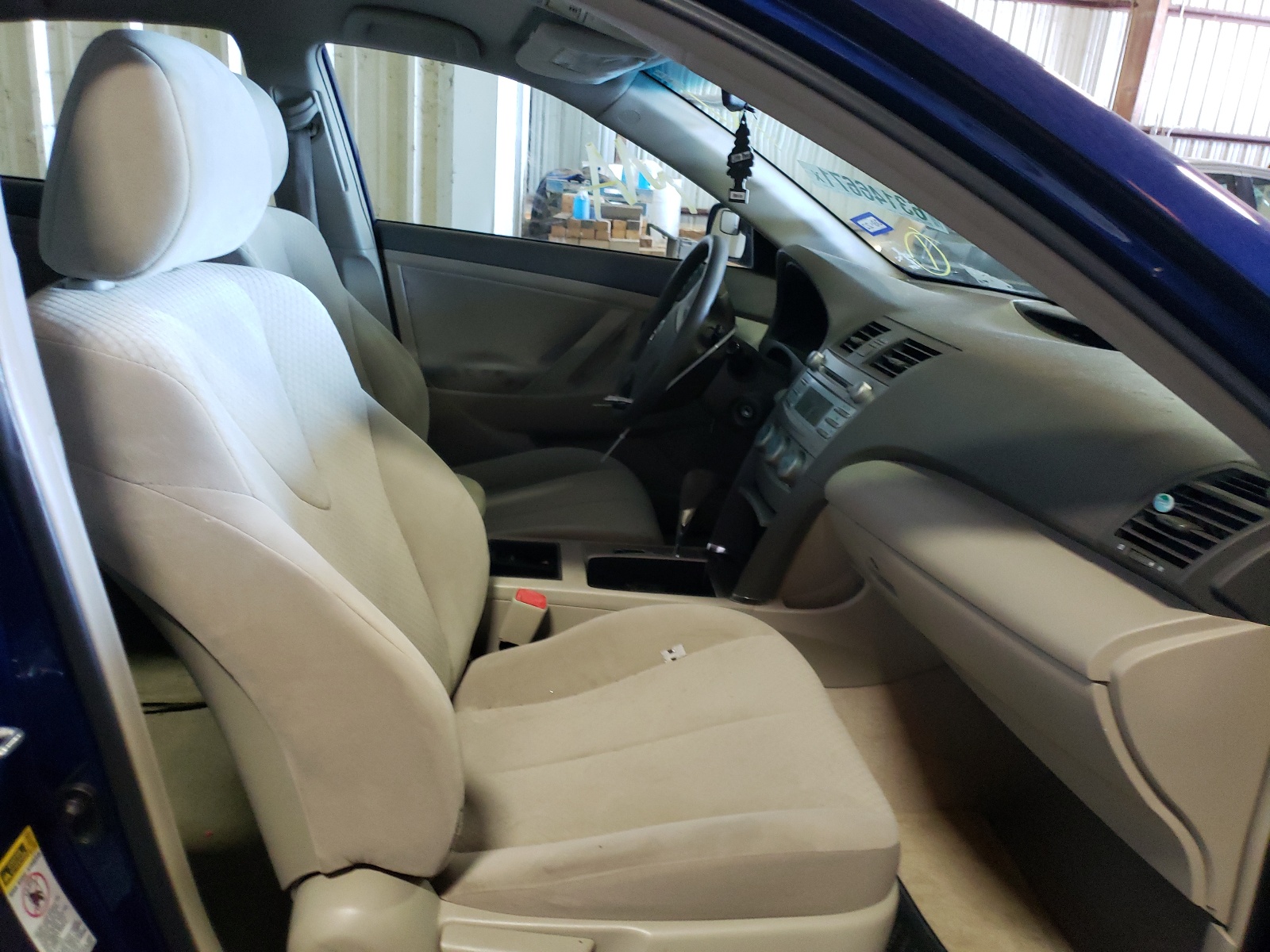 Photo 5 from auction – 2009 TOYOTA CAMRY BASE with VIN 4T1BE46K49U391374