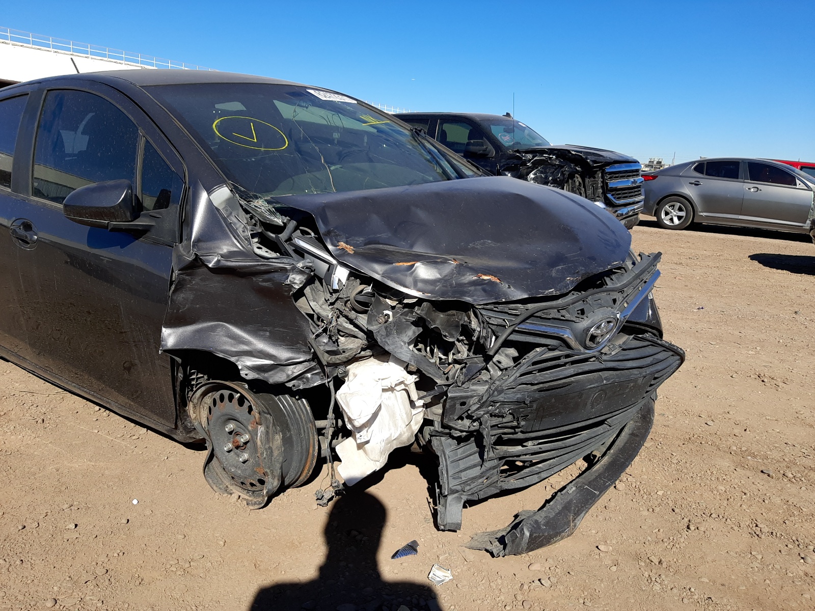Photo 9 from auction – 2015 TOYOTA YARIS with VIN VNKKTUD32FA037511