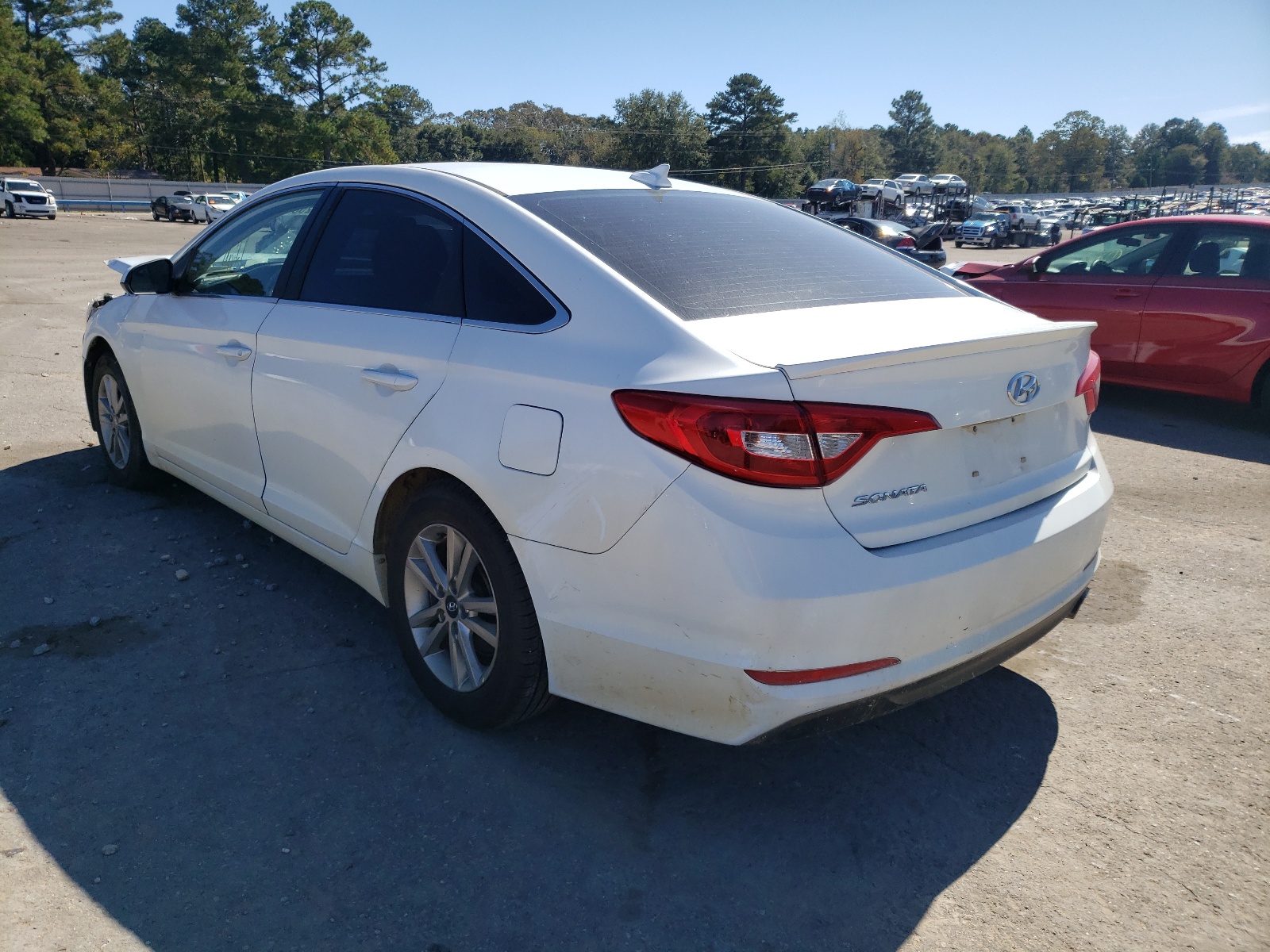Photo 3 from auction – 2017 HYUNDAI SONATA SE with VIN 5NPE24AFXHH466656