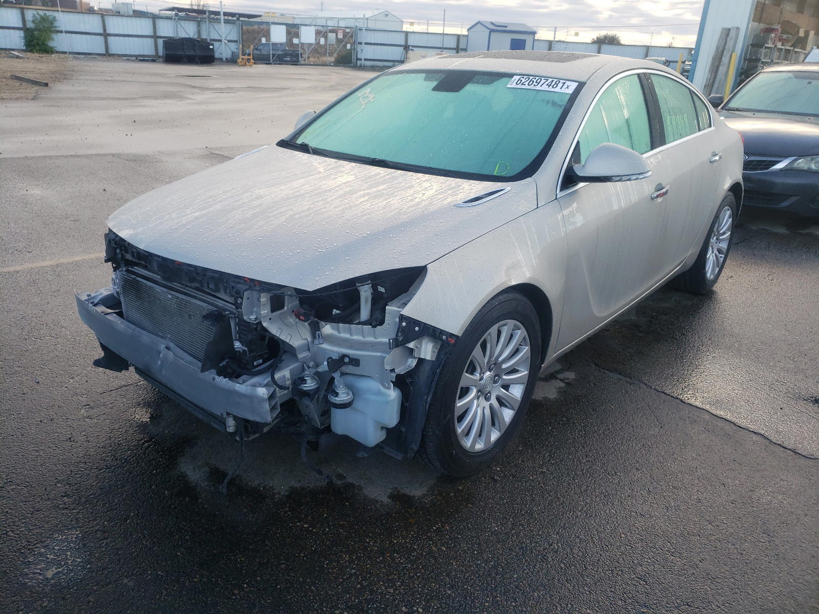 Photo 2 from auction – 2012 BUICK REGAL PREM with VIN 2G4GS5EK9C9195019