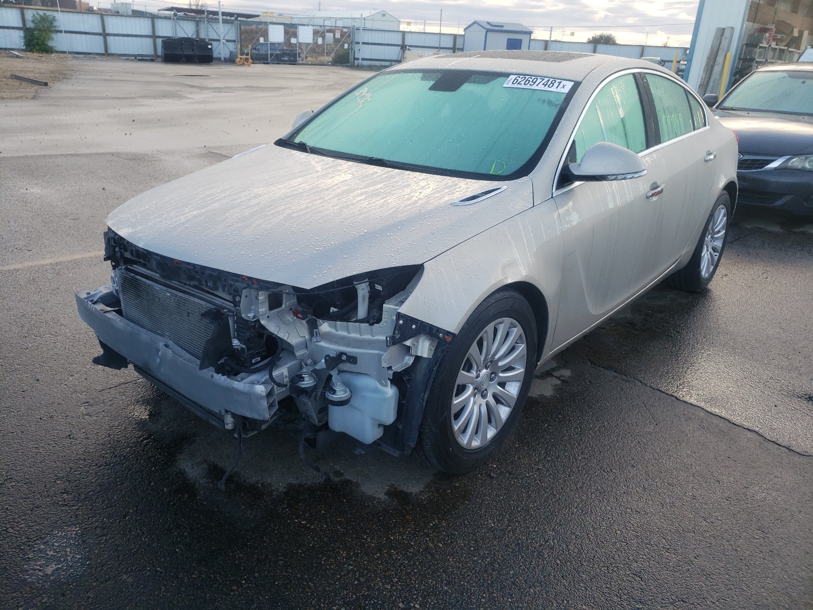 Фото 2 с аукциона – 2012 BUICK REGAL PREM с VIN 2G4GS5EK9C9195019