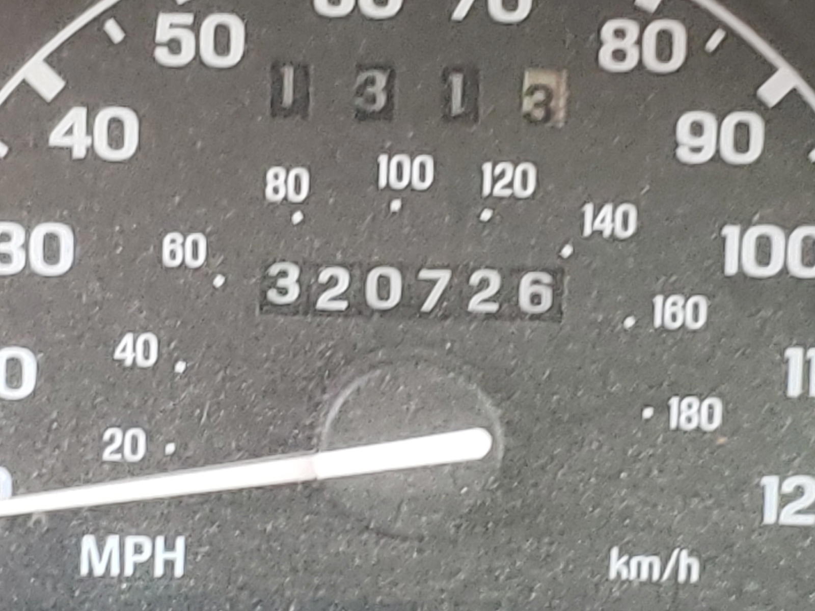 Photo 8 from auction – 1998 FORD EXPLORER with VIN 1FMZU32P2WZC06685