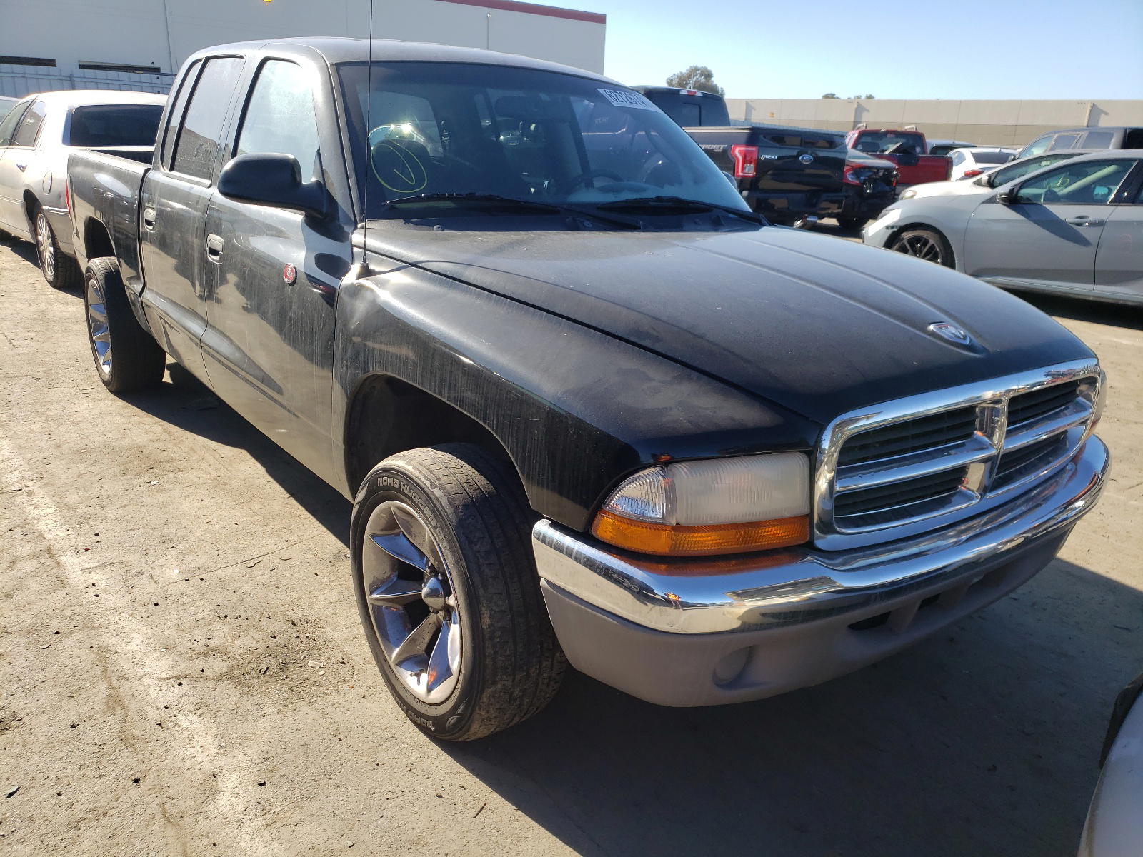 DODGE DAKOTA QUA 2001 with VIN 1B7GL2AN41S101754 - Photo from auction