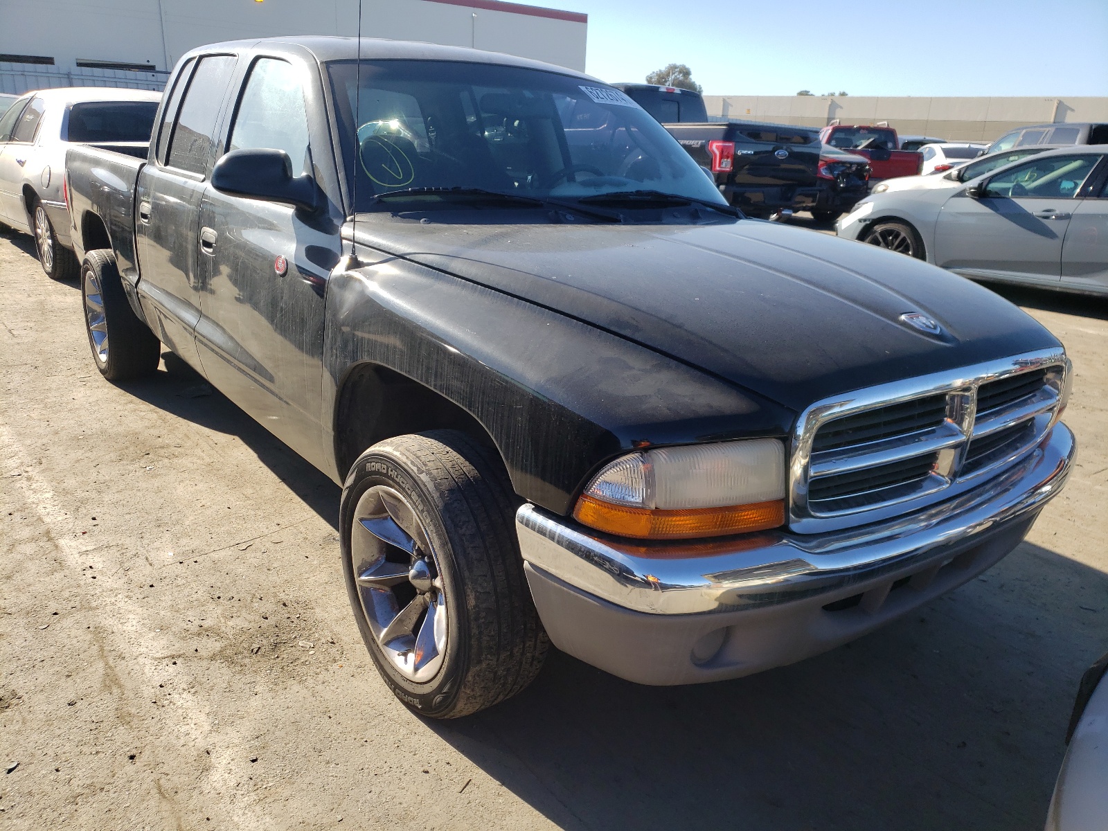 Фото 1 с аукциона – 2001 DODGE DAKOTA QUA с VIN 1B7GL2AN41S101754