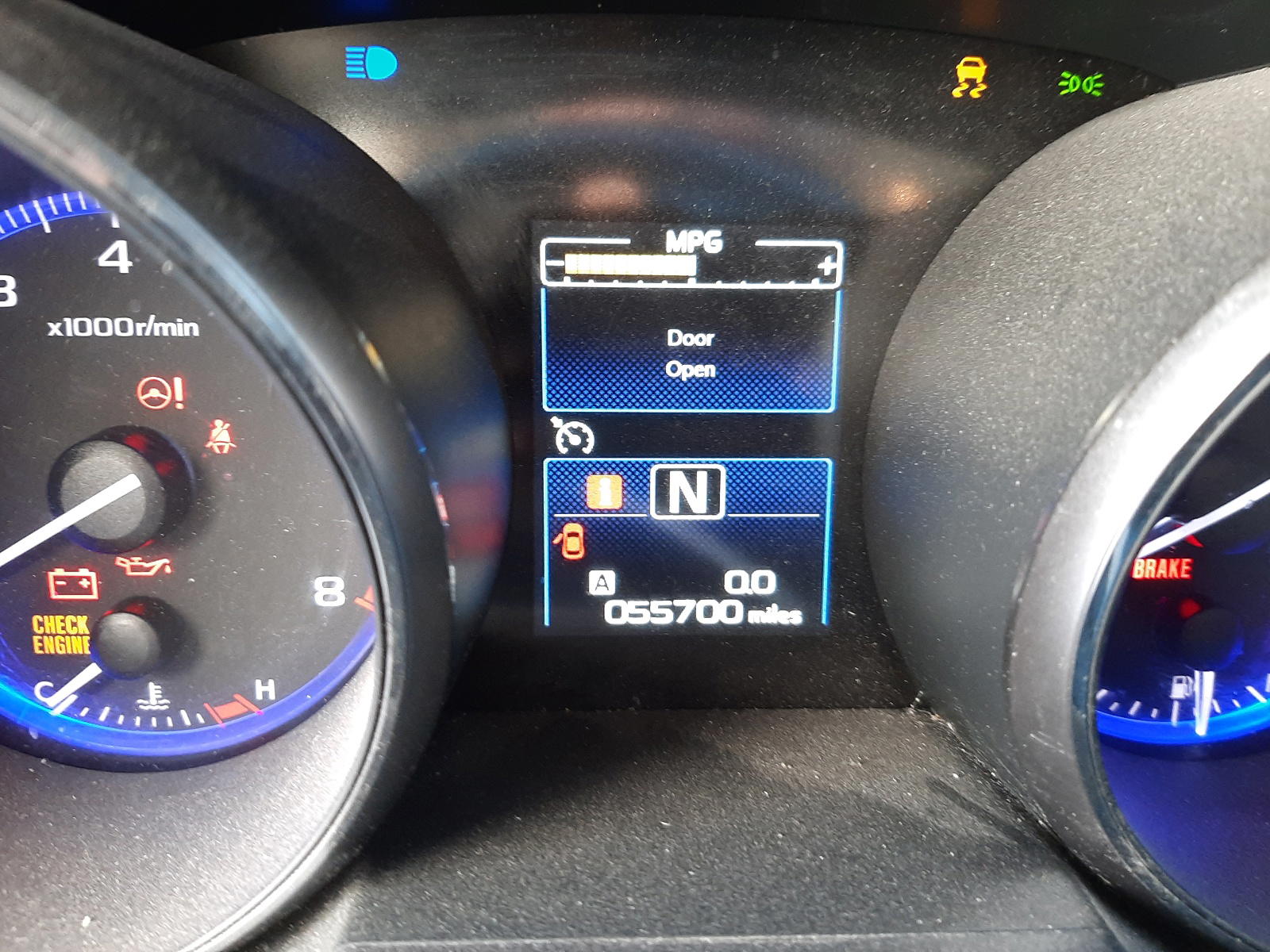 Photo 8 from auction – 2016 SUBARU LEGACY 2.5 with VIN 4S3BNAC67G3060916