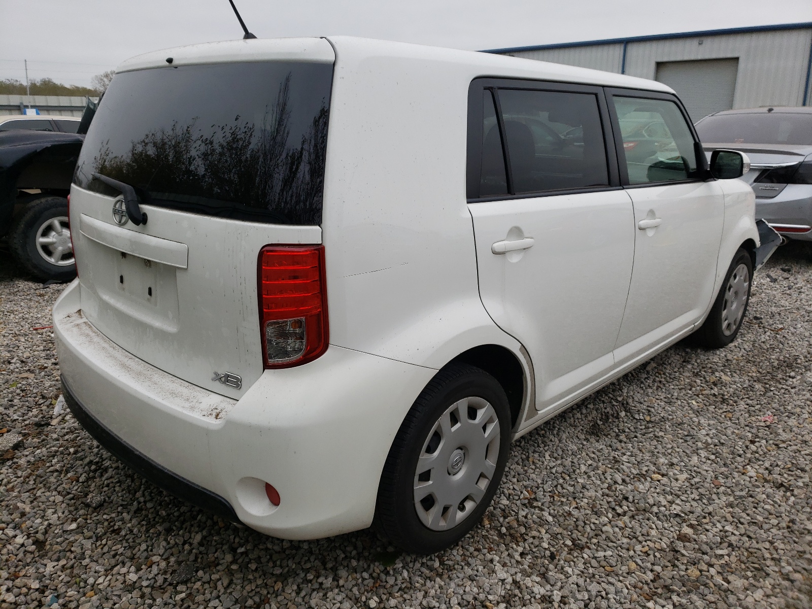 Photo 4 from auction – 2014 TOYOTA SCION XB with VIN JTLZE4FE7EJ060396