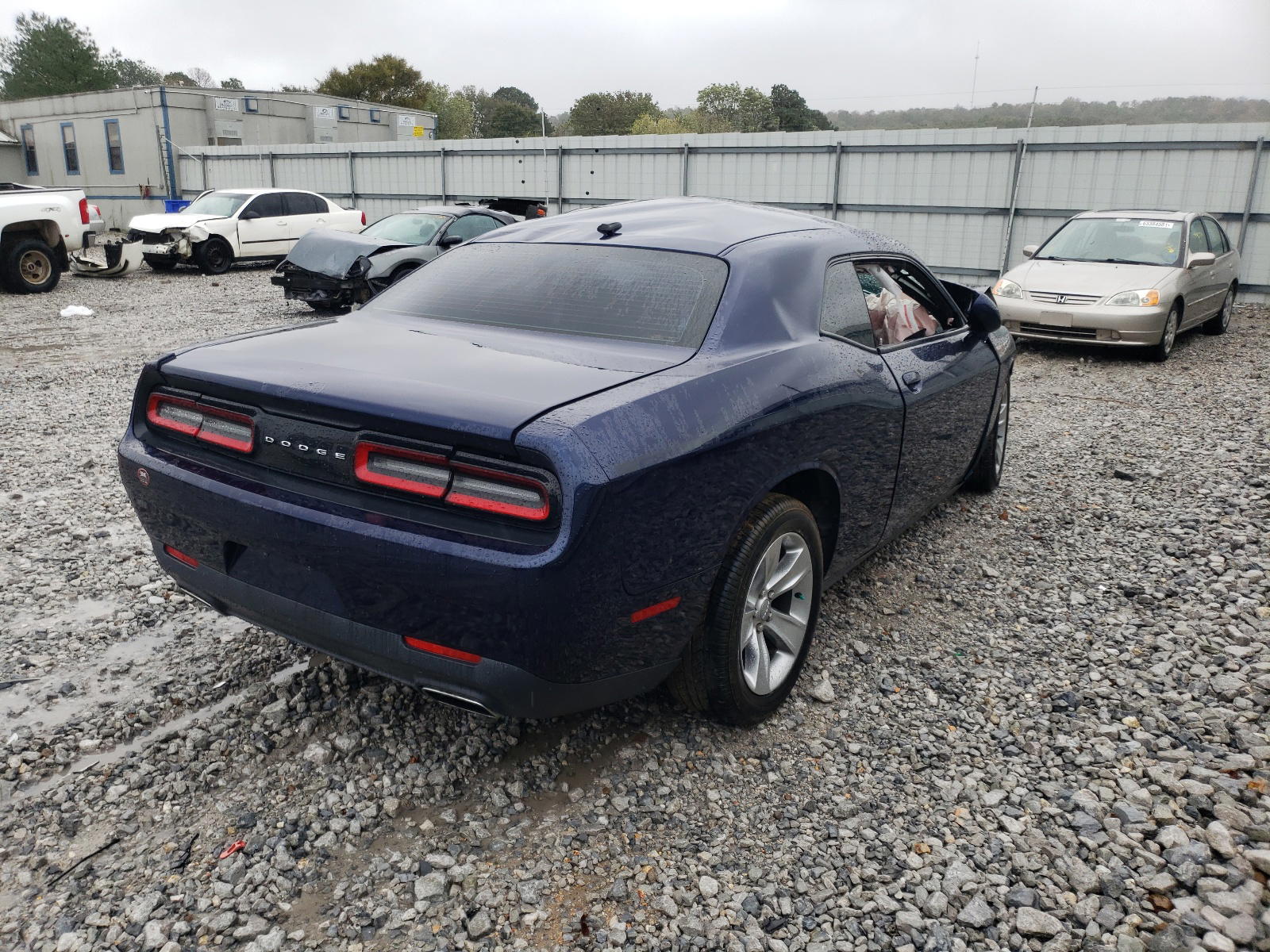 Photo 4 from auction – 2015 DODGE CHALLENGER with VIN 2C3CDZAG1FH733541