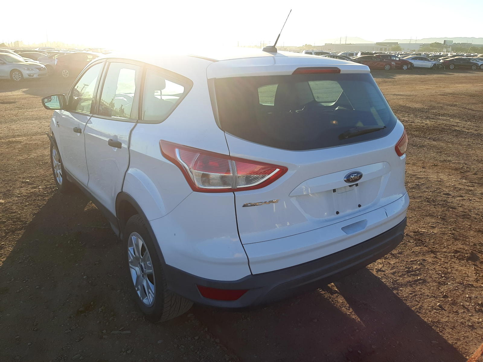 Photo 3 from auction – 2014 FORD ESCAPE S with VIN 1FMCU0F76EUD09246