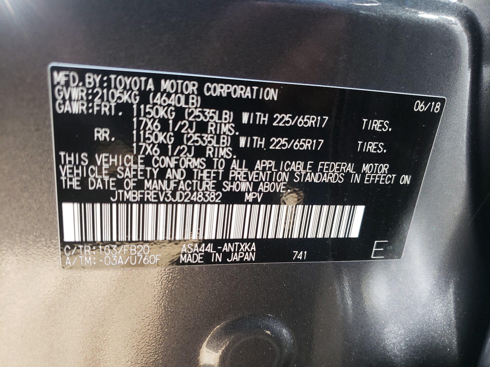 Photo 10 from auction – 2018 TOYOTA RAV4 LE with VIN JTMBFREV3JD248382