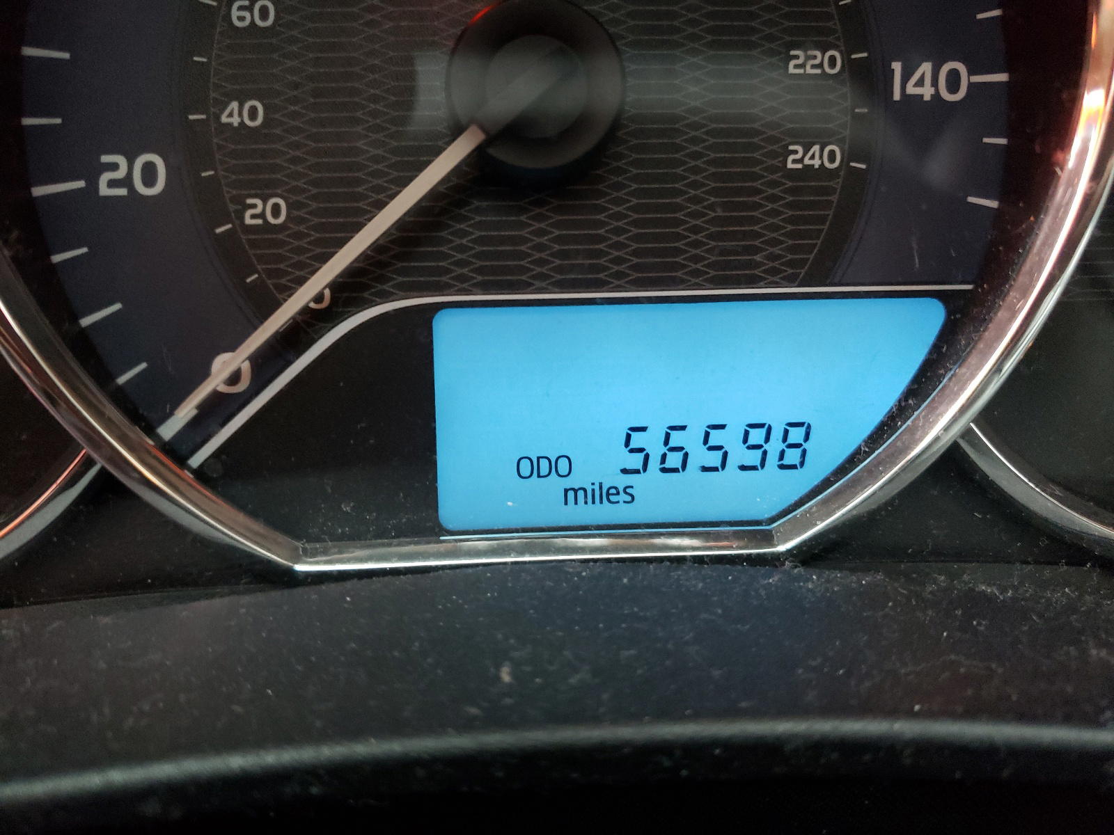 Photo 8 from auction – 2015 TOYOTA COROLLA L with VIN 5YFBURHE5FP317093