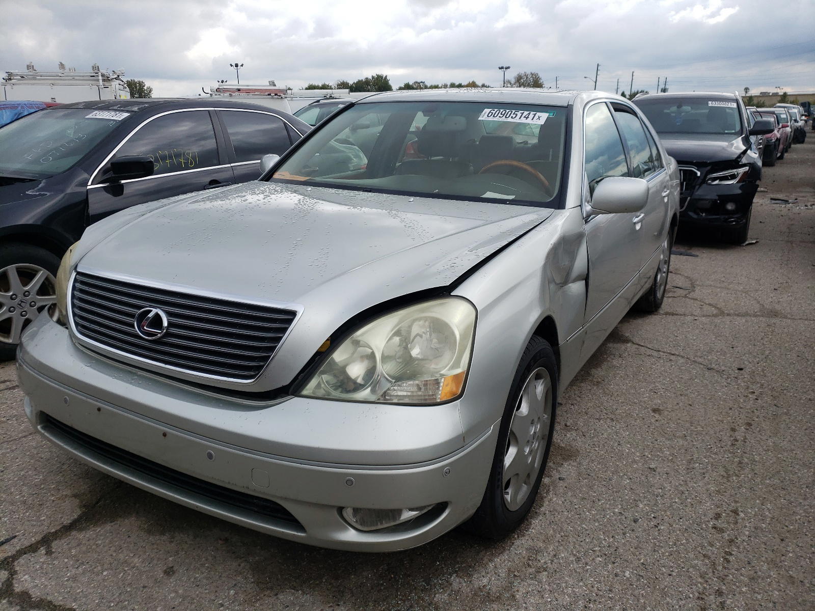 Photo 2 from auction – 2003 LEXUS LS 430 with VIN JTHBN30F630117701