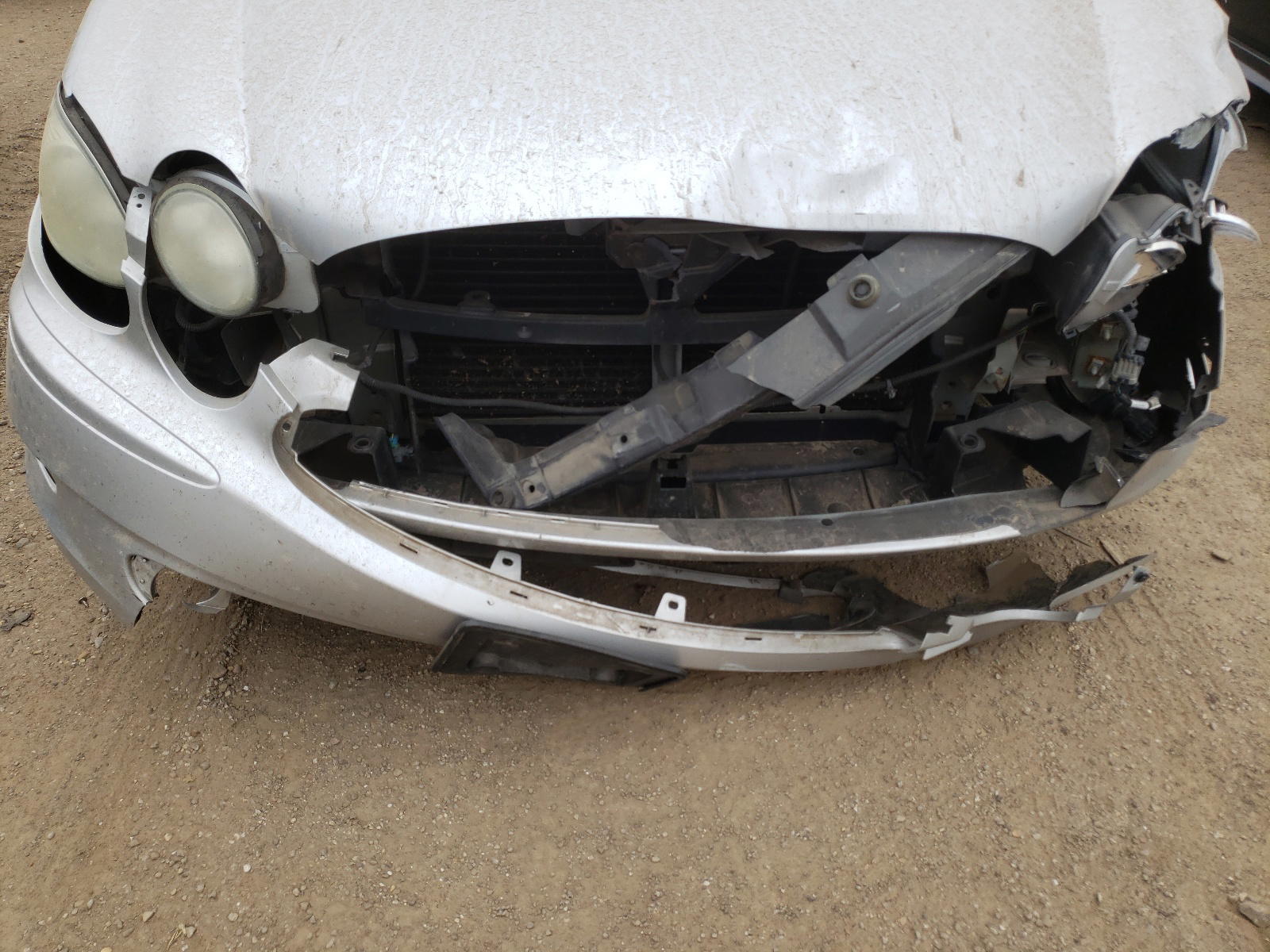 Photo 9 from auction – 2005 BUICK LACROSSE C with VIN 2G4WD532851215948