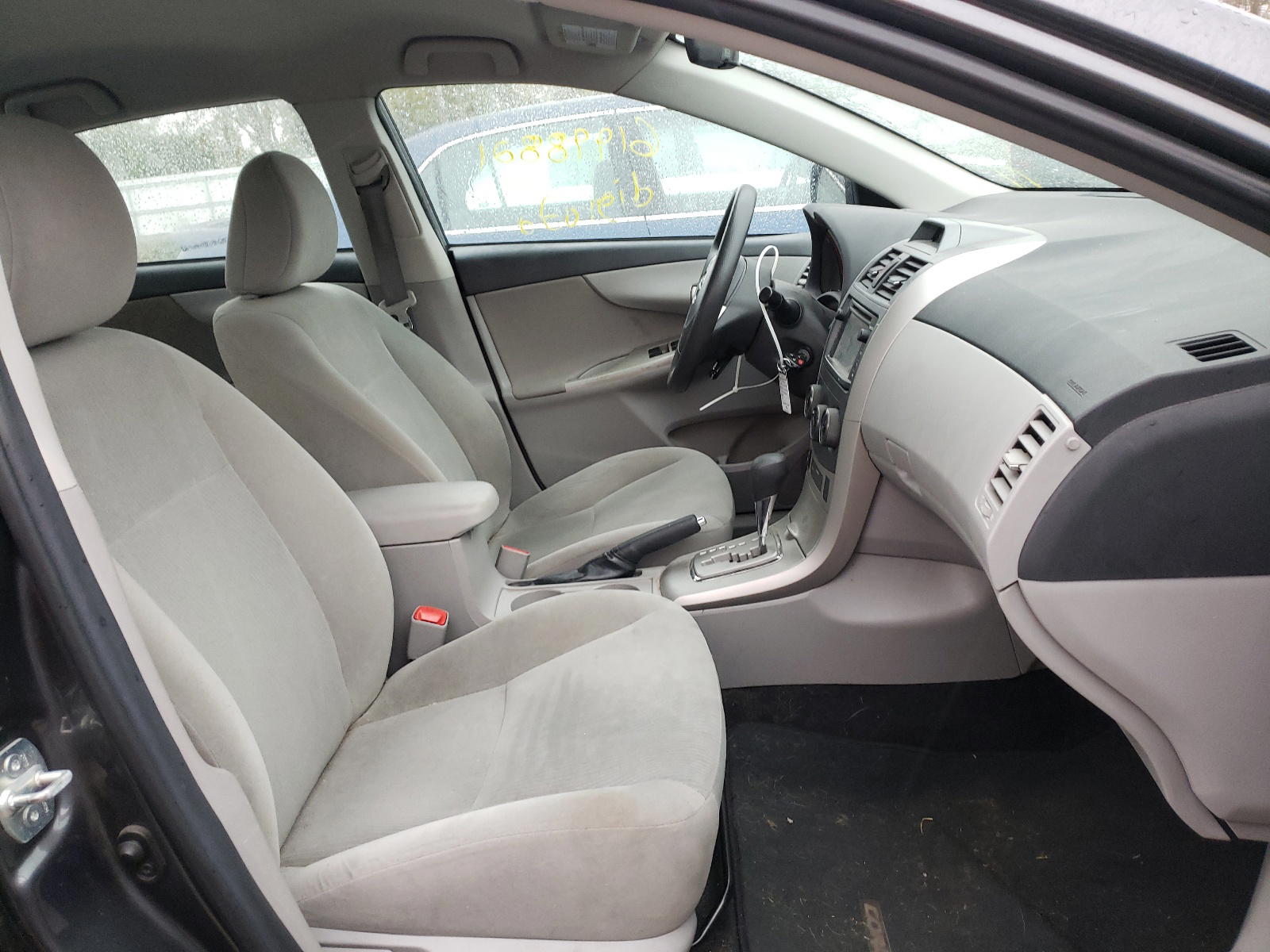 Photo 5 from auction – 2013 TOYOTA COROLLA BA with VIN 5YFBU4EEXDP169074
