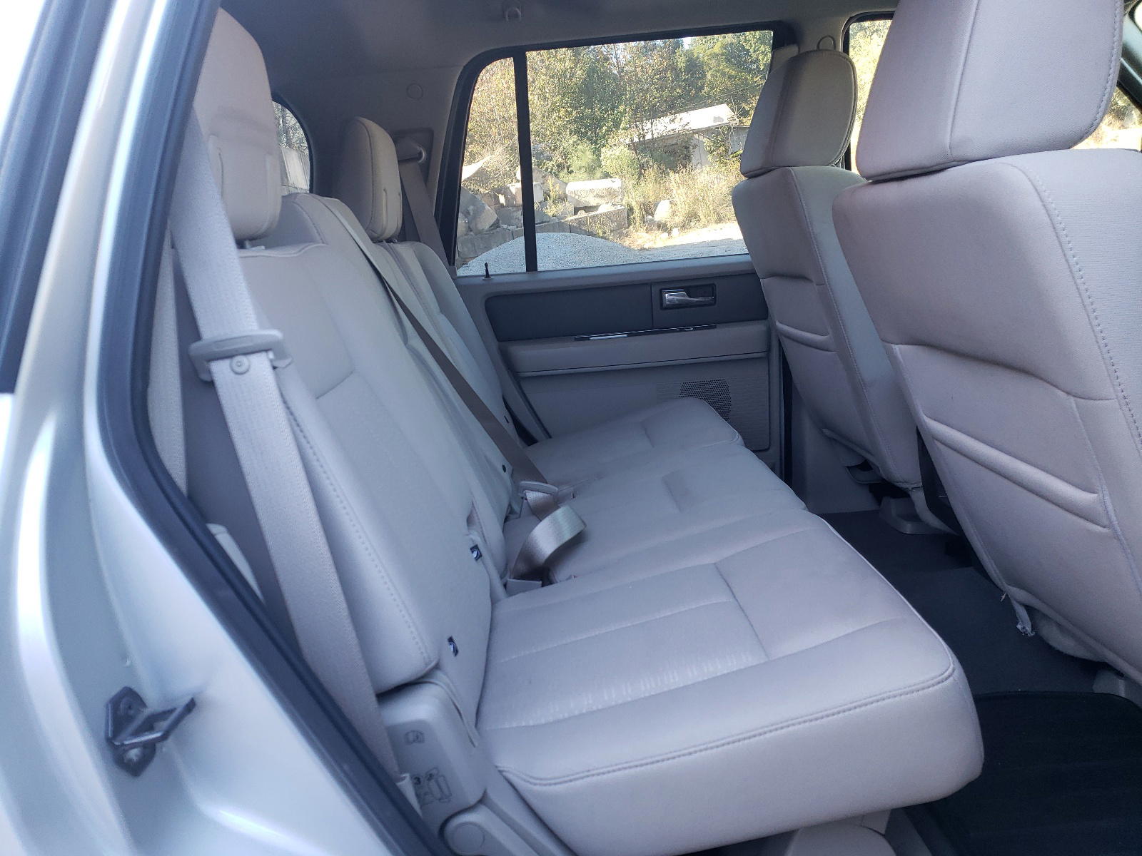 Photo 6 from auction – 2007 FORD EXPEDITION with VIN 1FMFU16557LA19929