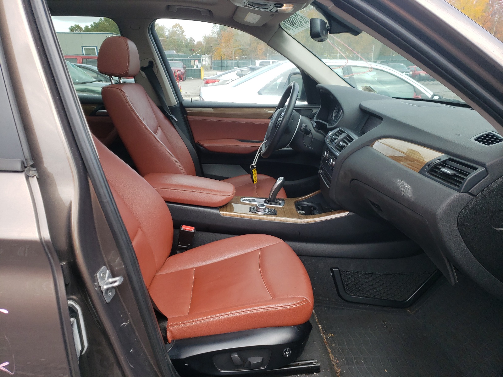 Photo 5 from auction – 2011 BMW X3 XDRIVE2 with VIN 5UXWX5C5XBL703373