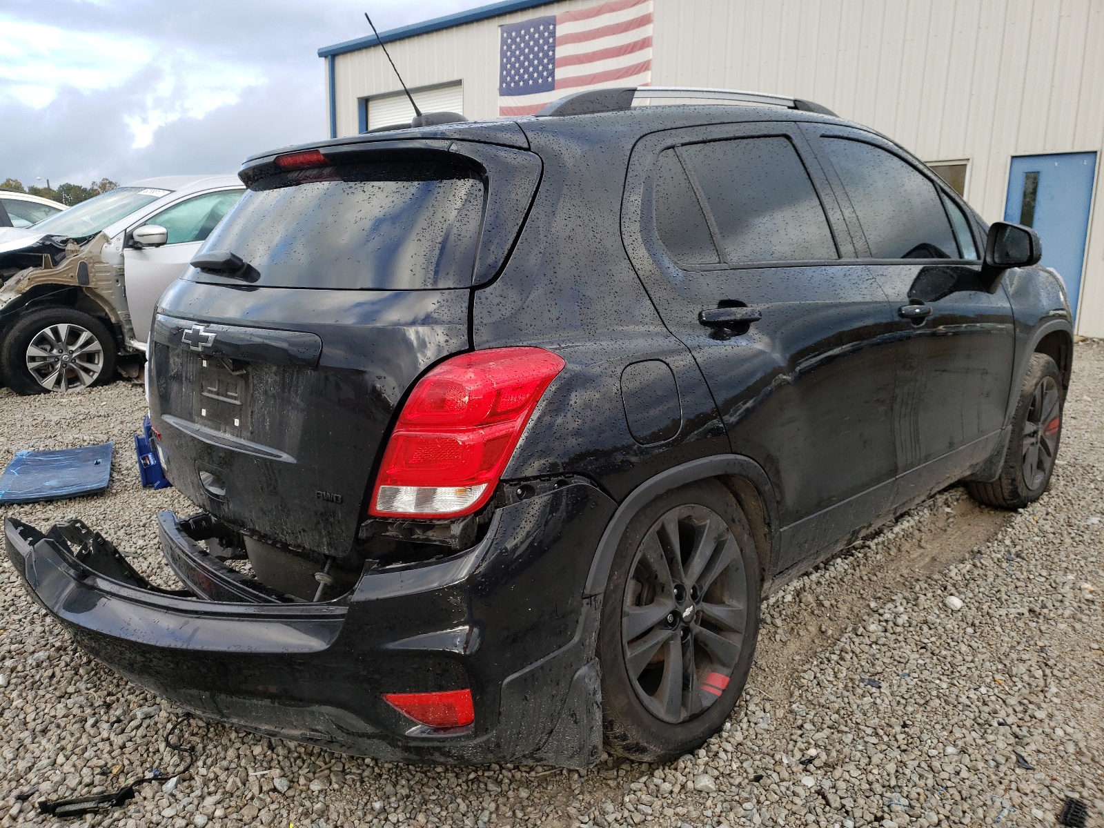 Photo 4 from auction – 2021 CHEVROLET TRAX 1LT with VIN KL7CJPSB6MB351083