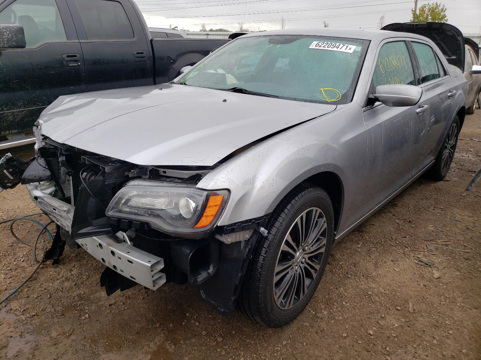 Photo 2 from auction – 2014 CHRYSLER 300 S with VIN 2C3CCAGG8EH158042