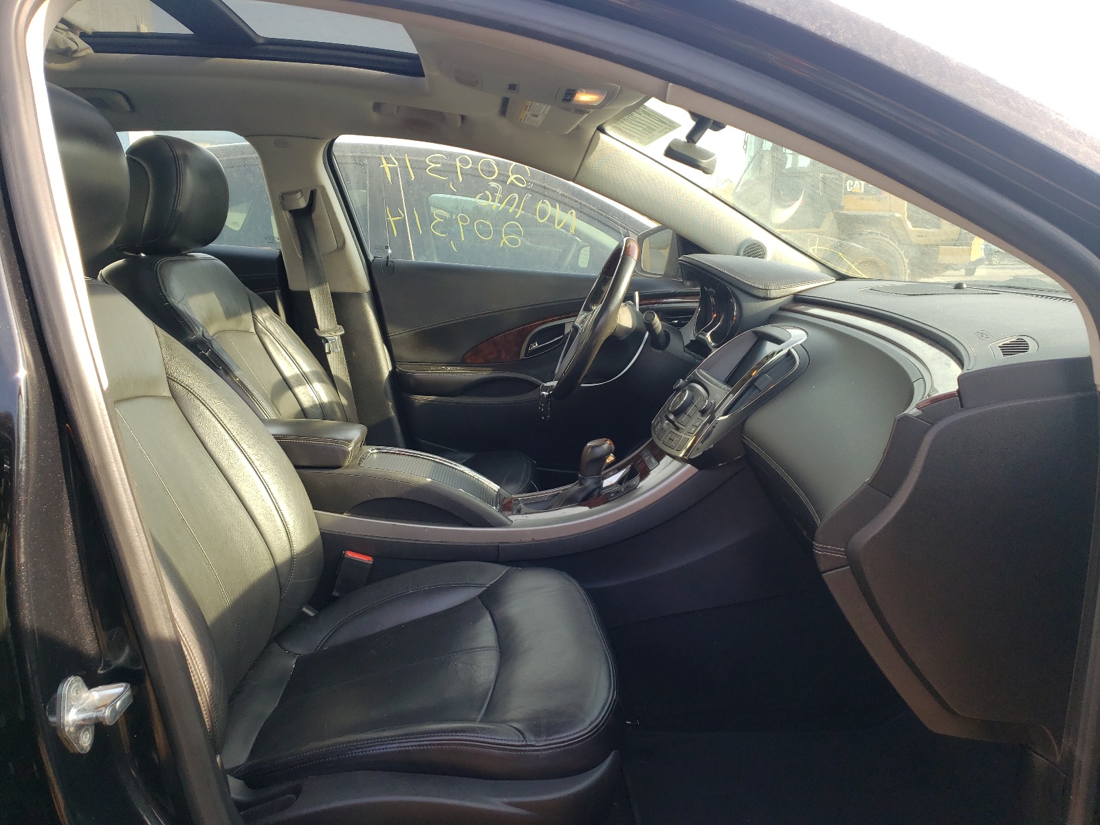 Photo 5 from auction – 2010 BUICK LACROSSE C with VIN 1G4GC5GG3AF138549