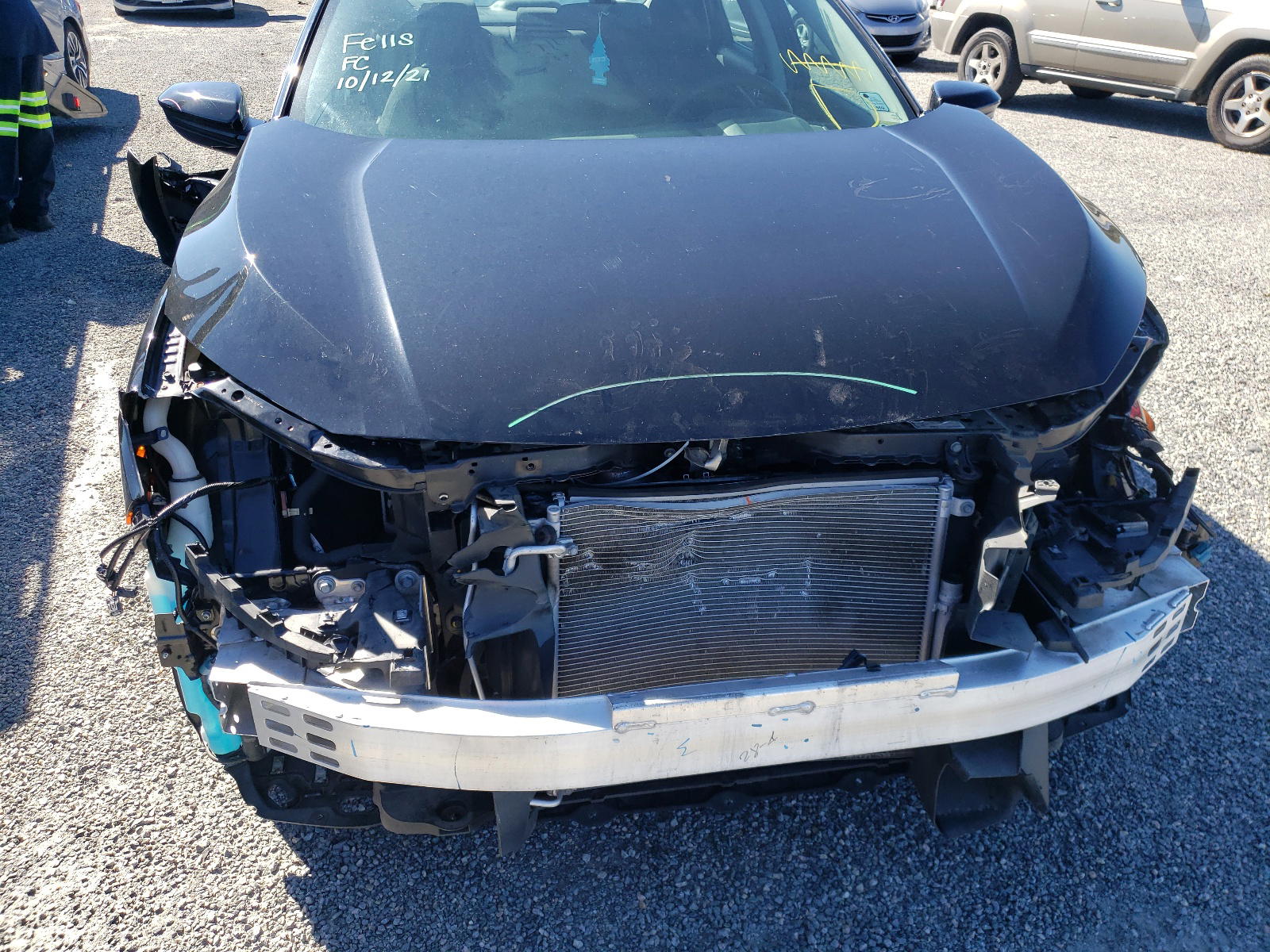 Photo 9 from auction – 2016 HONDA CIVIC LX with VIN 2HGFC2F51GH554607