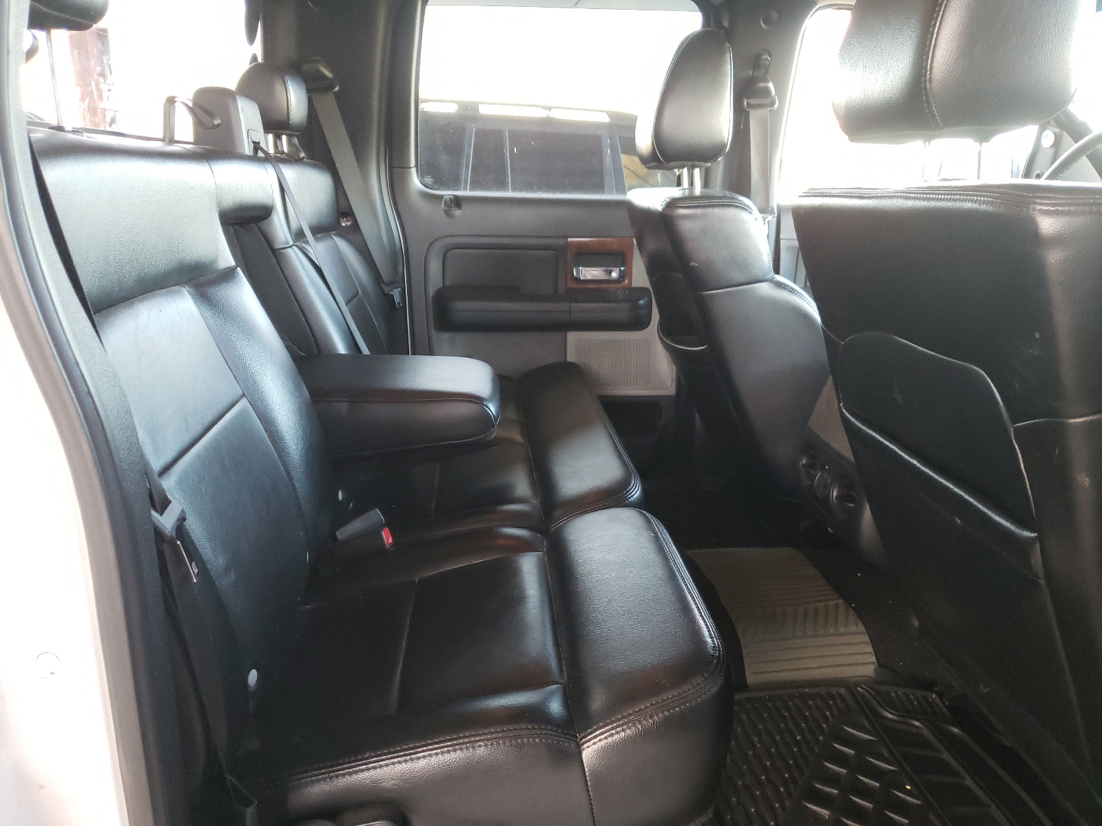 Photo 6 from auction – 2004 FORD F150 SUPER with VIN 1FTPW14564KC20519