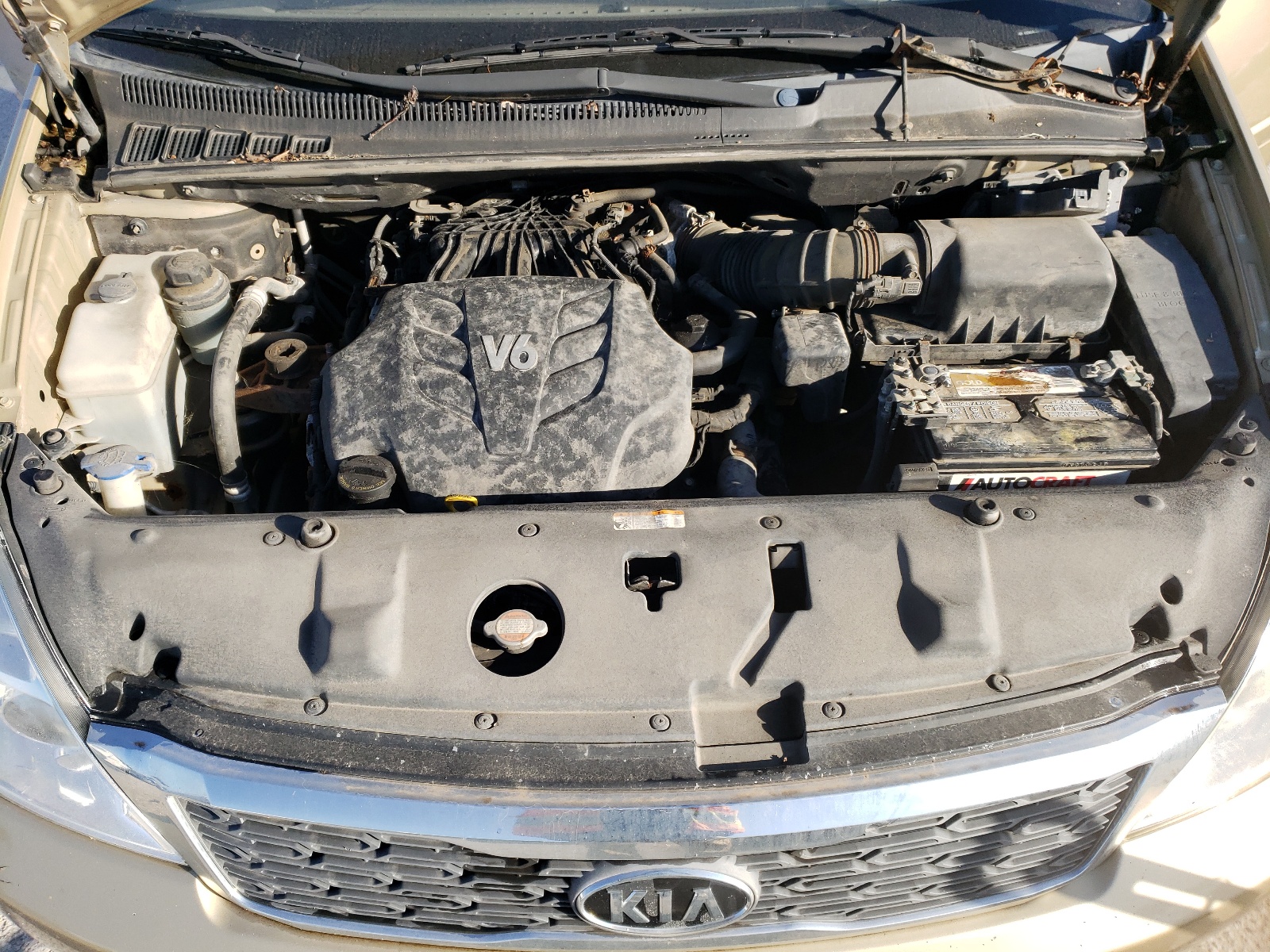 Photo 7 from auction – 2011 KIA SEDONA LX with VIN KNDMG4C73B6413530