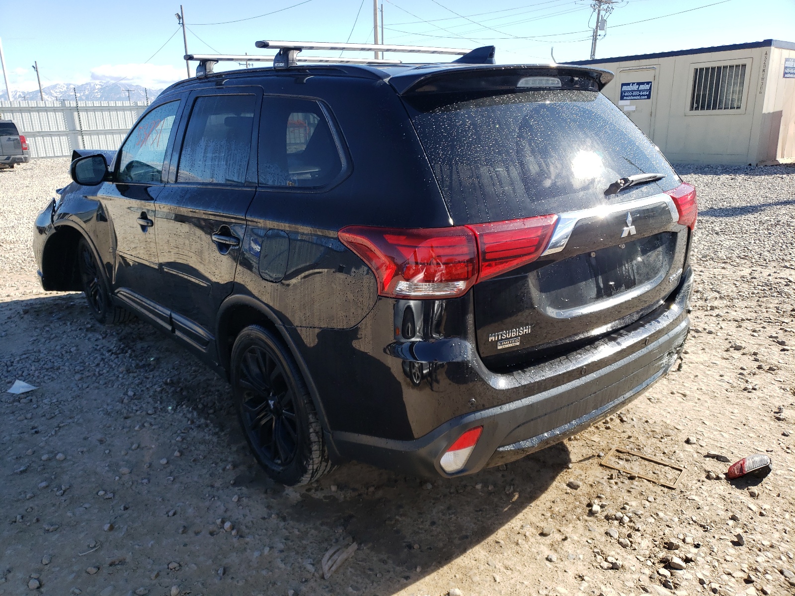 Photo 3 from auction – 2018 MITSUBISHI OUTLANDER with VIN JA4AZ3A37JZ028339
