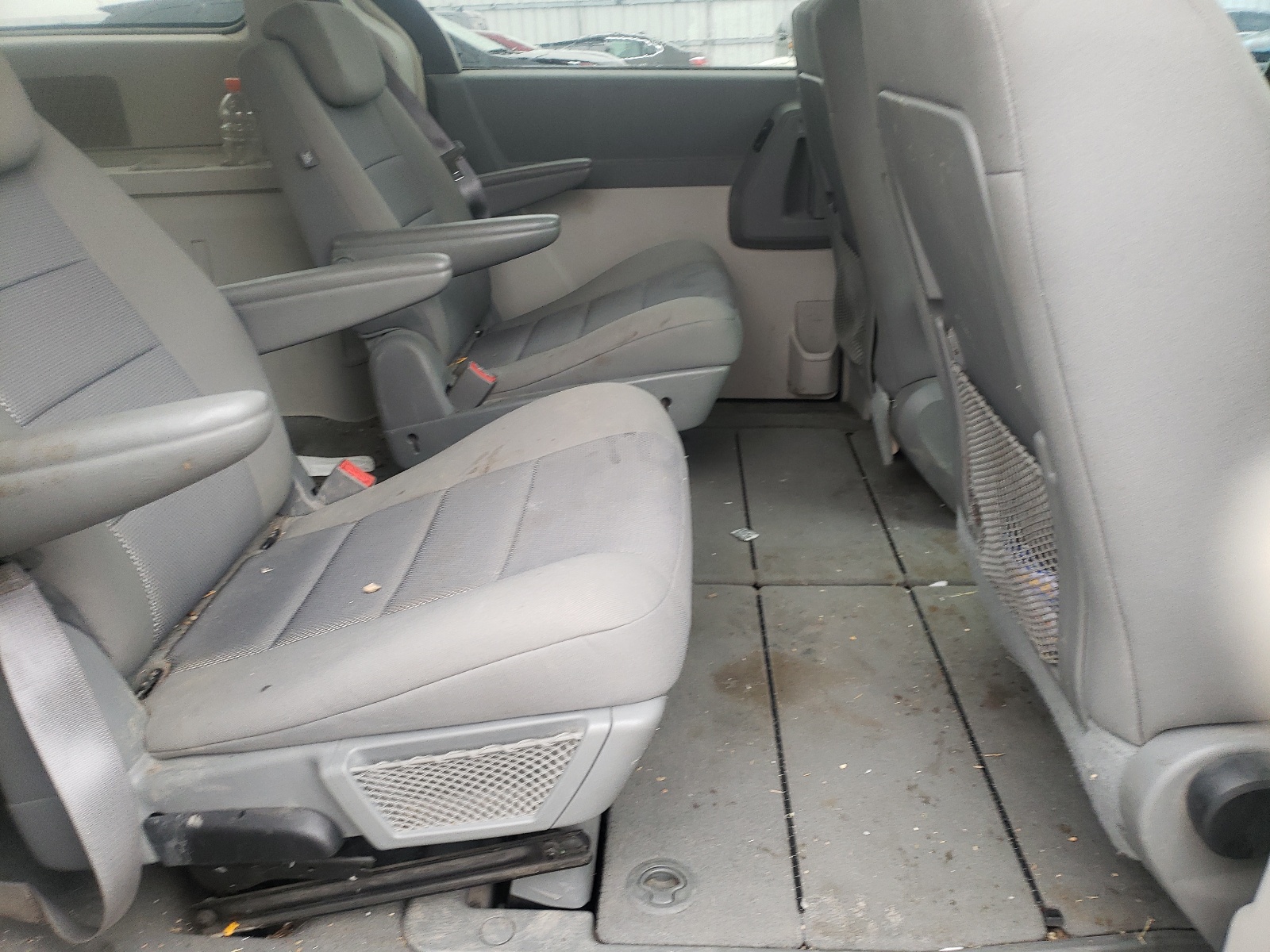 Photo 6 from auction – 2009 DODGE GRAND CARA with VIN 2D8HN54129R563561