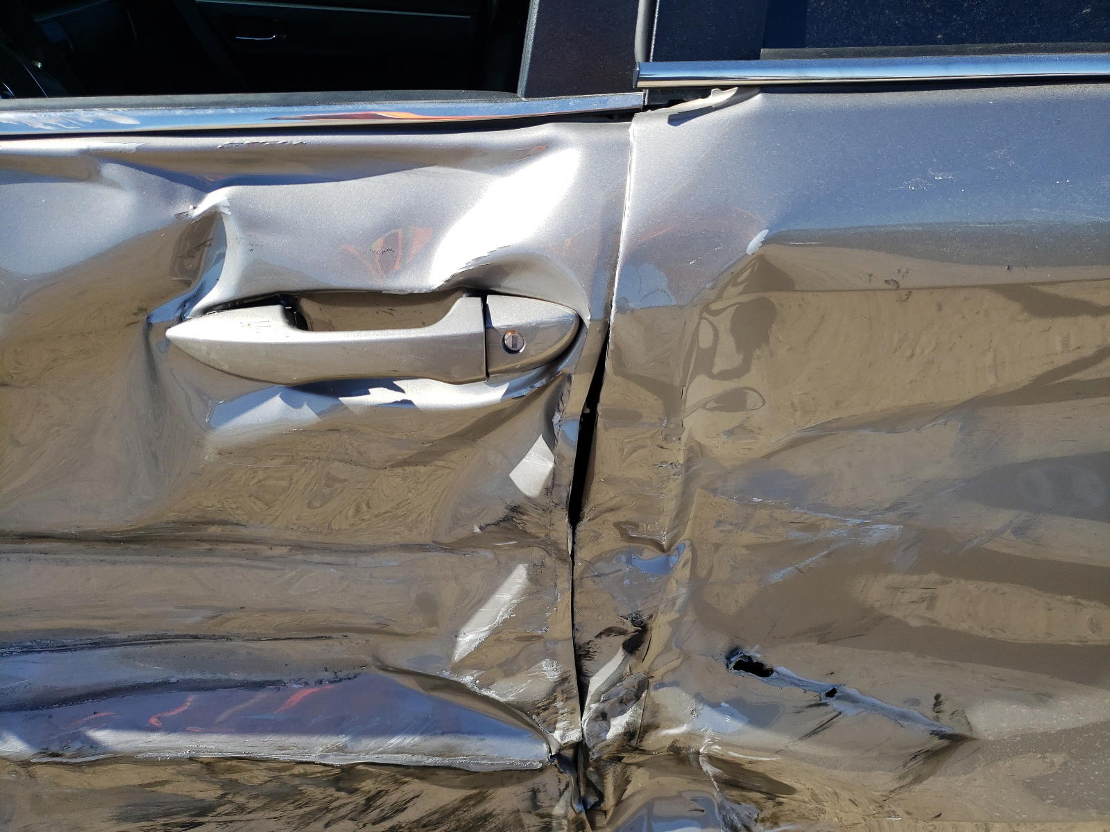 Photo 10 from auction – 2015 TOYOTA COROLLA EC with VIN 5YFBPRHE8FP310016
