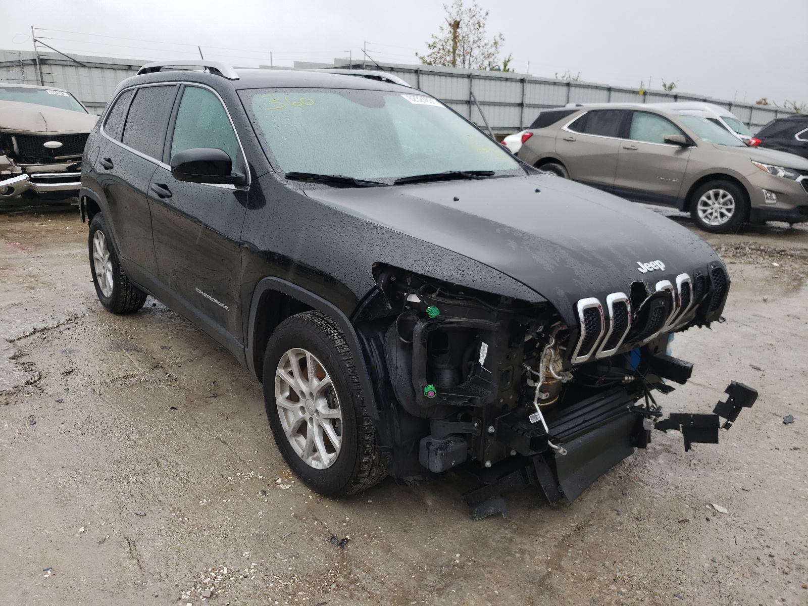 Photo 1 from auction – 2017 JEEP CHEROKEE L with VIN 1C4PJMCS5HW530019