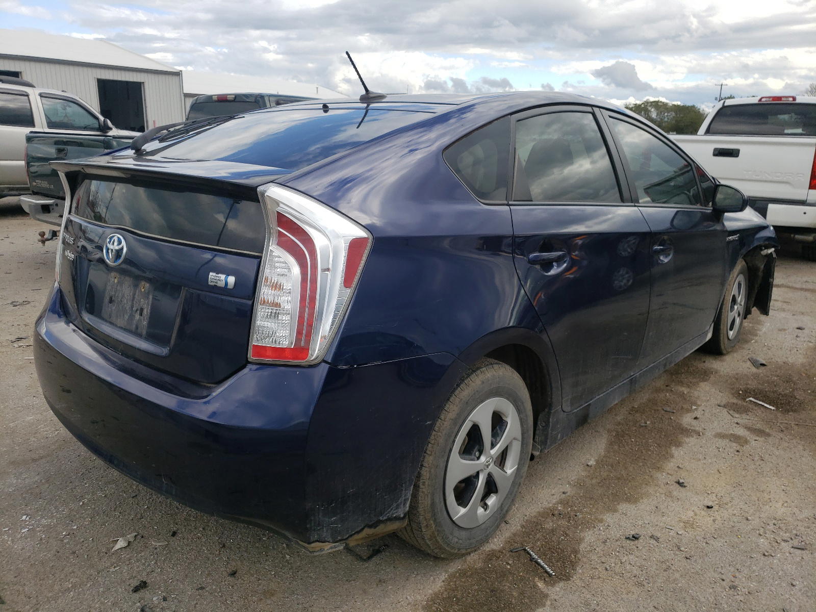 Photo 4 from auction – 2015 TOYOTA PRIUS with VIN JTDKN3DU4F0405246