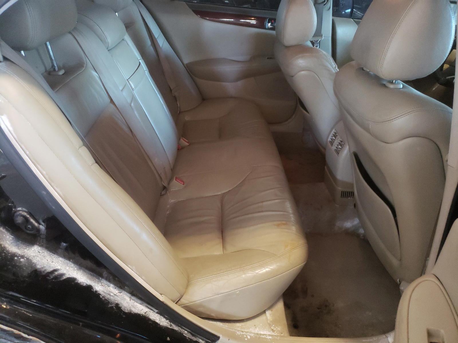 Photo 6 from auction – 2002 LEXUS ES with VIN JTHBF30G420025443