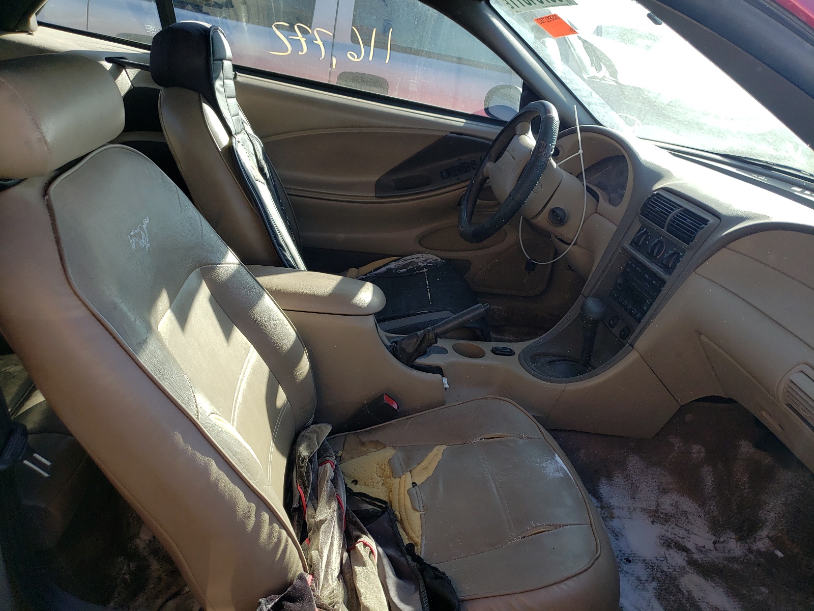 Photo 5 from auction – 2001 FORD MUSTANG with VIN 1FAFP44421F144504