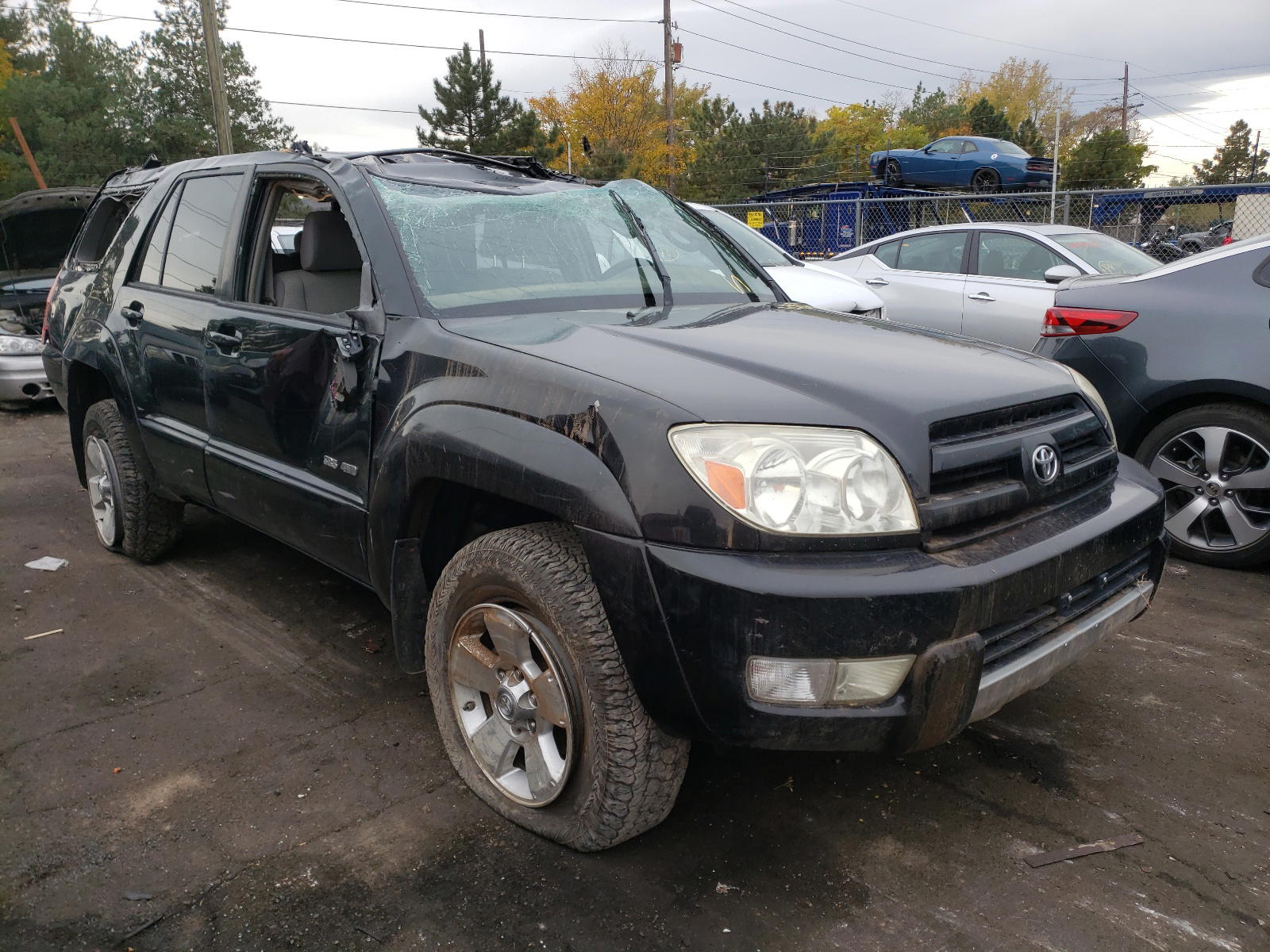 TOYOTA 4RUNNER SR 2004 with VIN JTEBU14R840049184 - Photo from auction