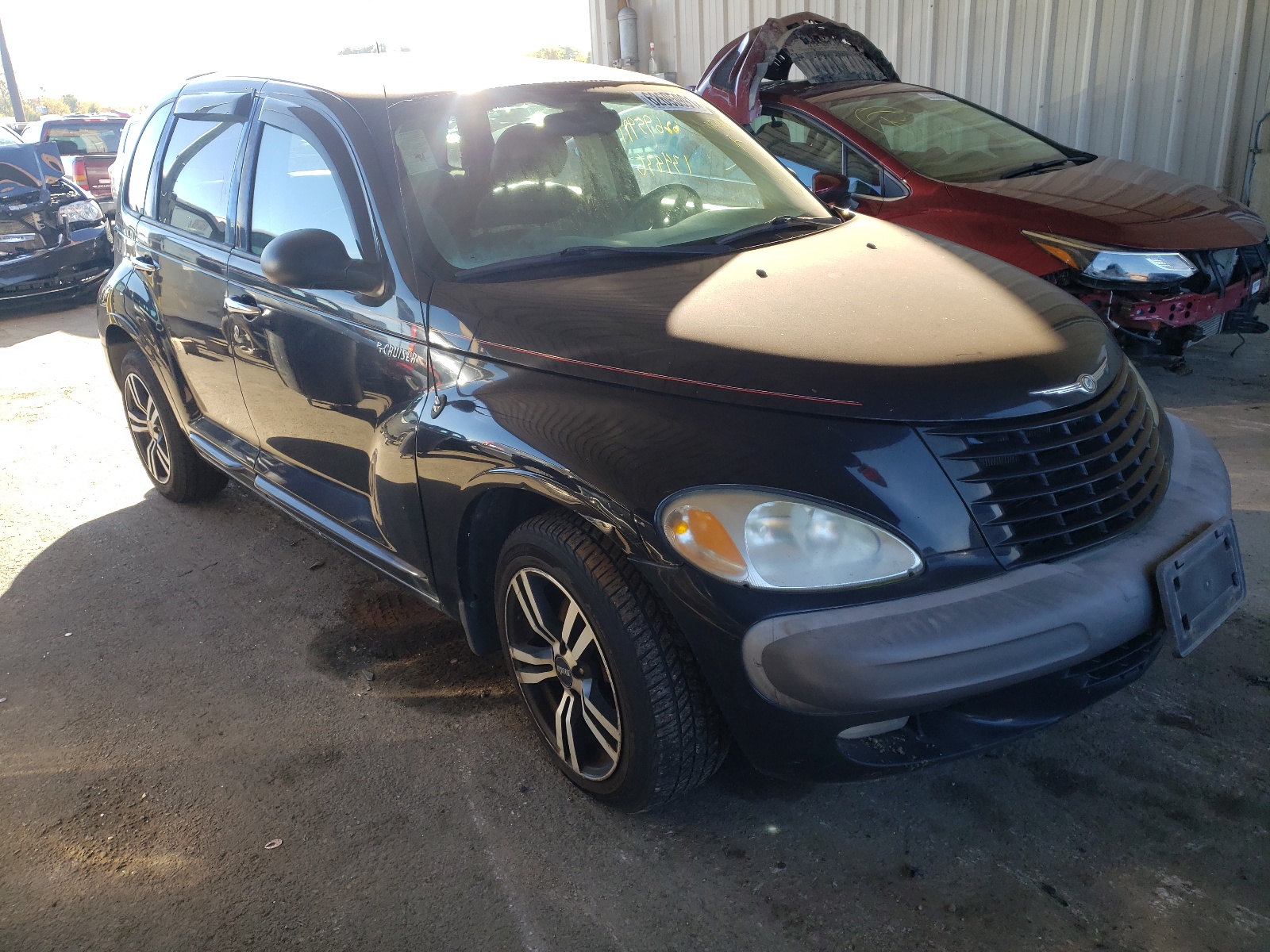CHRYSLER PT CRUISER 2002 with VIN 3C8FY68B12T240514 - Photo from auction