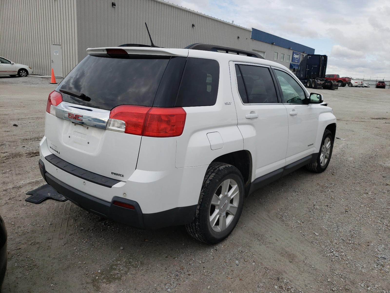 Photo 4 from auction – 2013 GMC TERRAIN SL with VIN 2GKFLVEK0D6307078