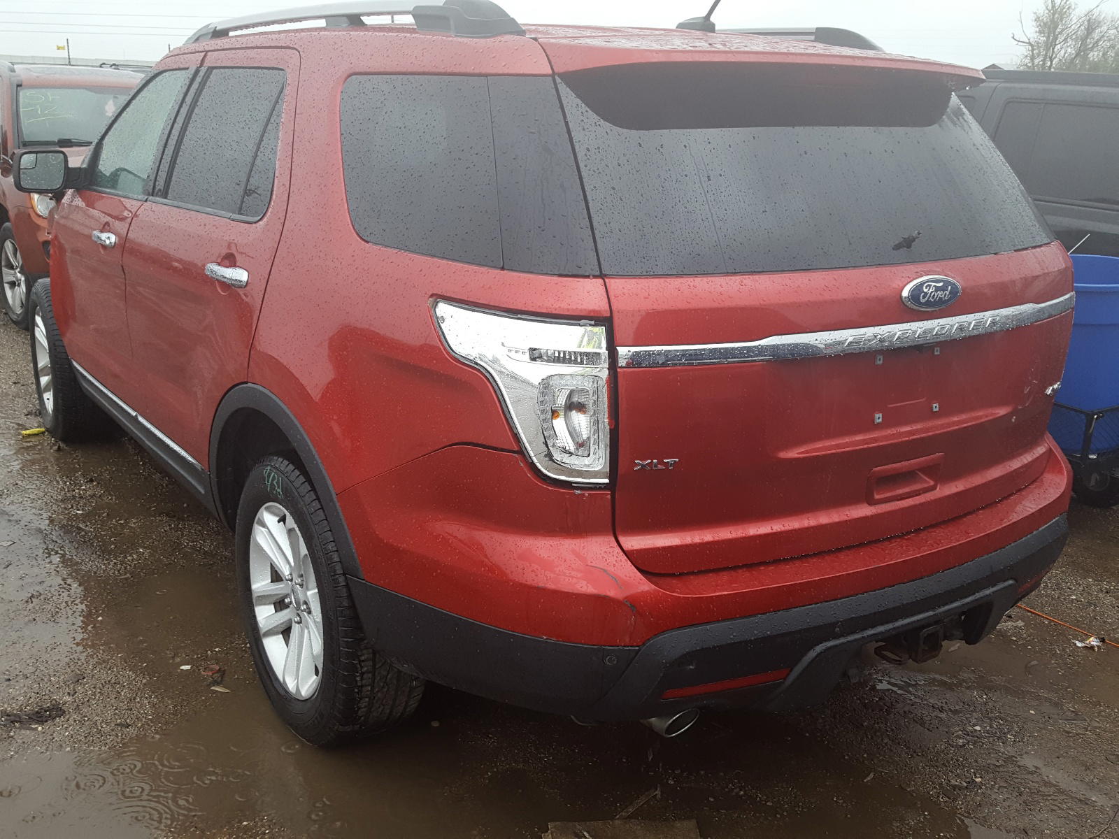 Photo 3 from auction – 2011 FORD EXPLORER X with VIN 1FMHK8D85BGA06930