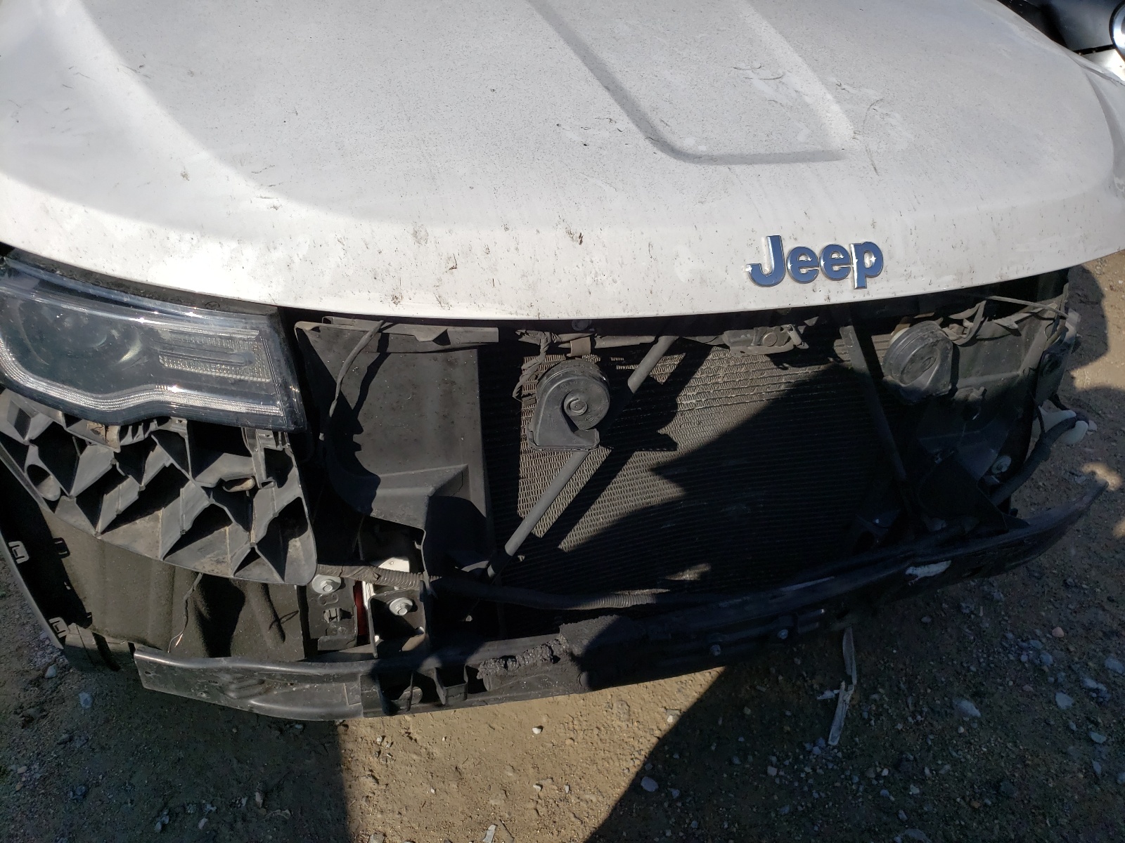 Photo 9 from auction – 2017 JEEP GRAND CHER with VIN 1C4RJEBG7HC780116