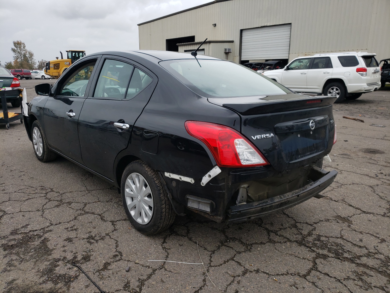 Photo 3 from auction – 2019 NISSAN VERSA S with VIN 3N1CN7AP7KL847741